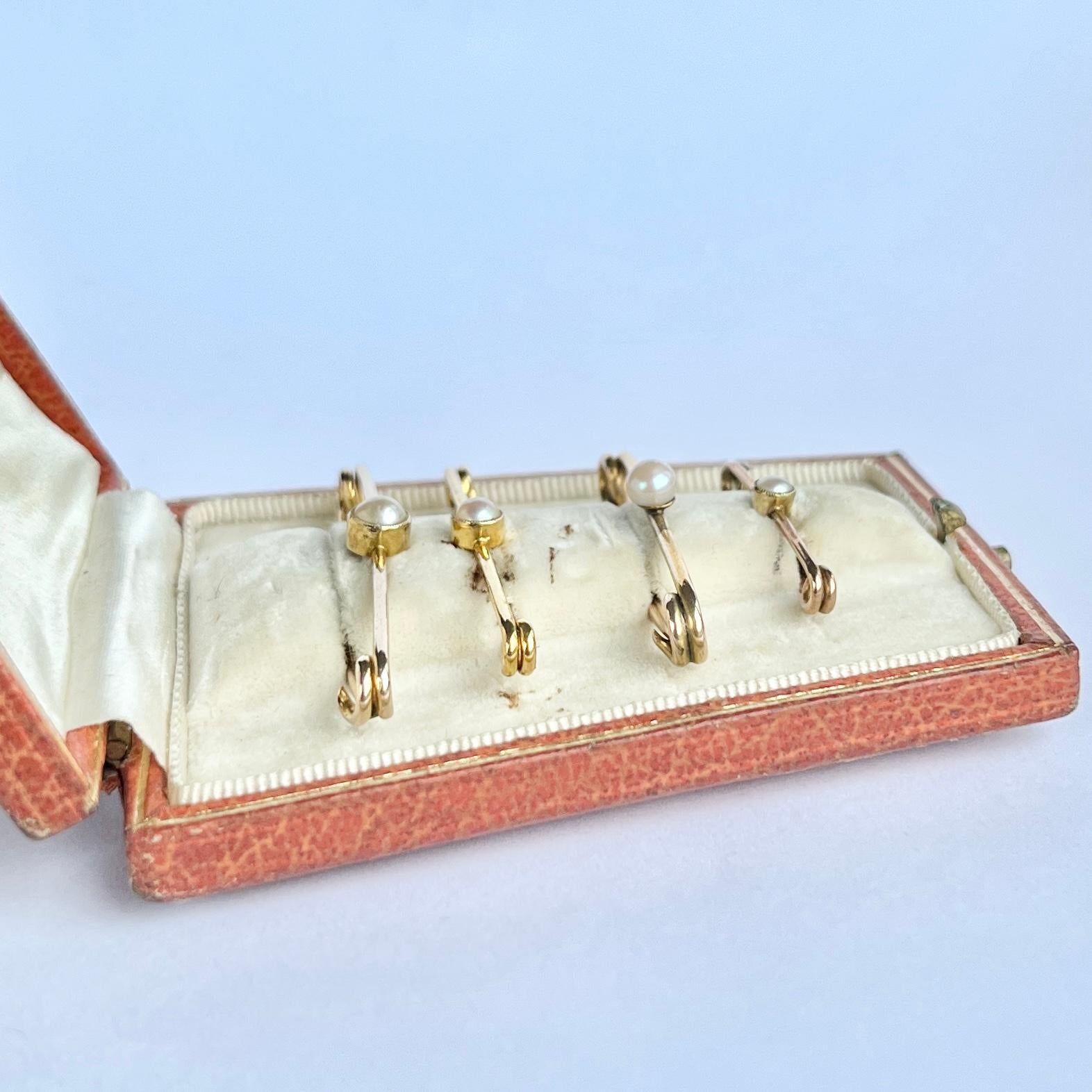 Uncut Victorian 9 Carat Gold and Pearl Safety Pin Set In Original Box For Sale