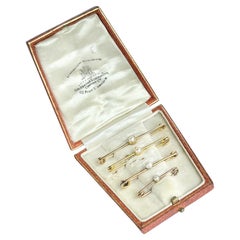 Antique Victorian 9 Carat Gold and Pearl Safety Pin Set In Original Box