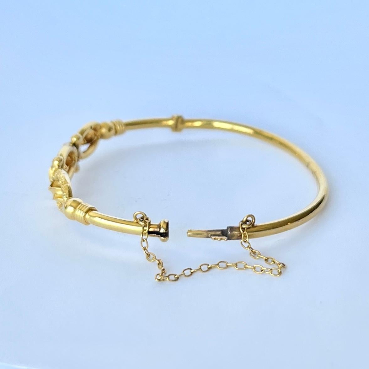 9 carat gold bangle for sale