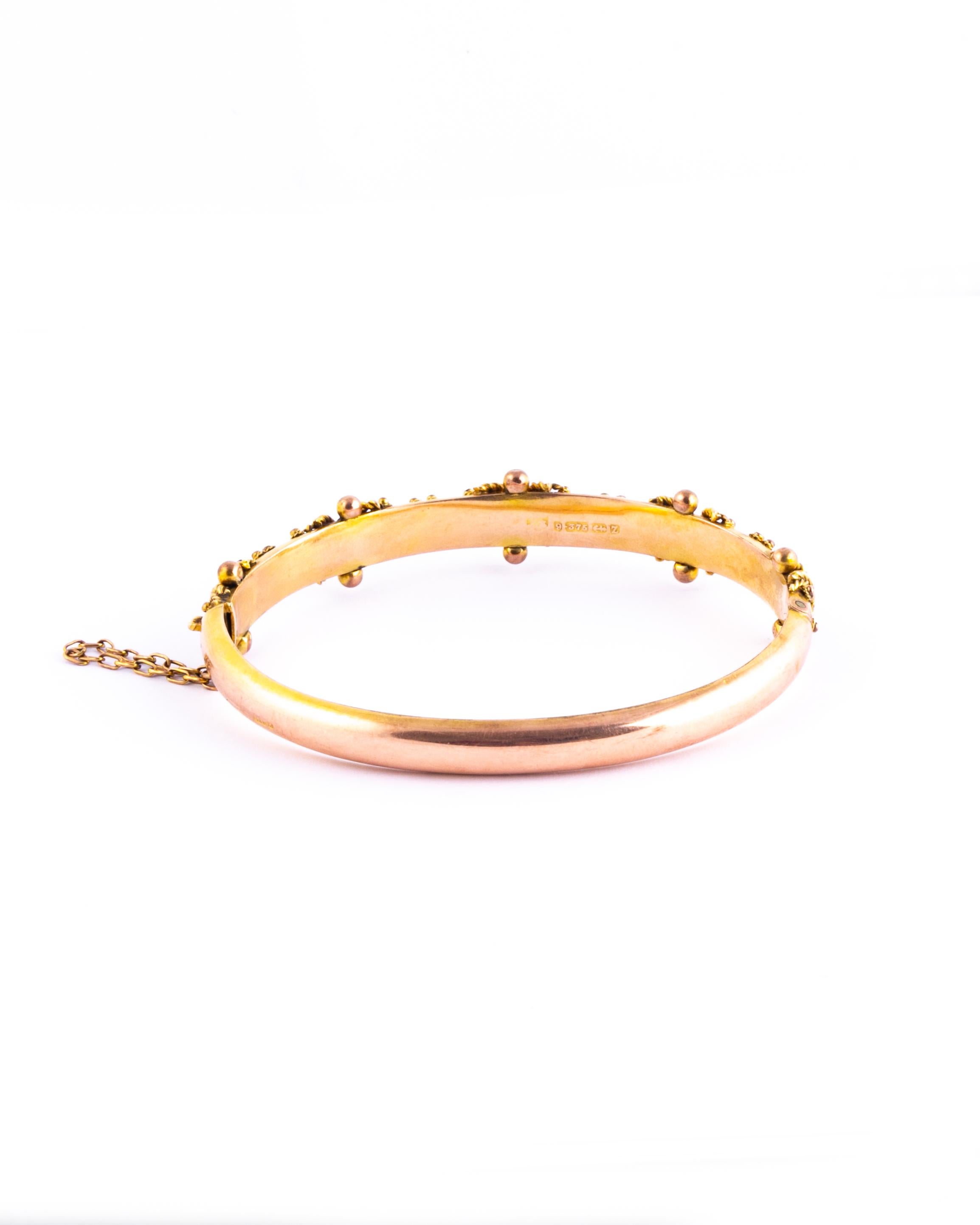 Victorian 9 Carat Gold Bangle In Good Condition In Chipping Campden, GB