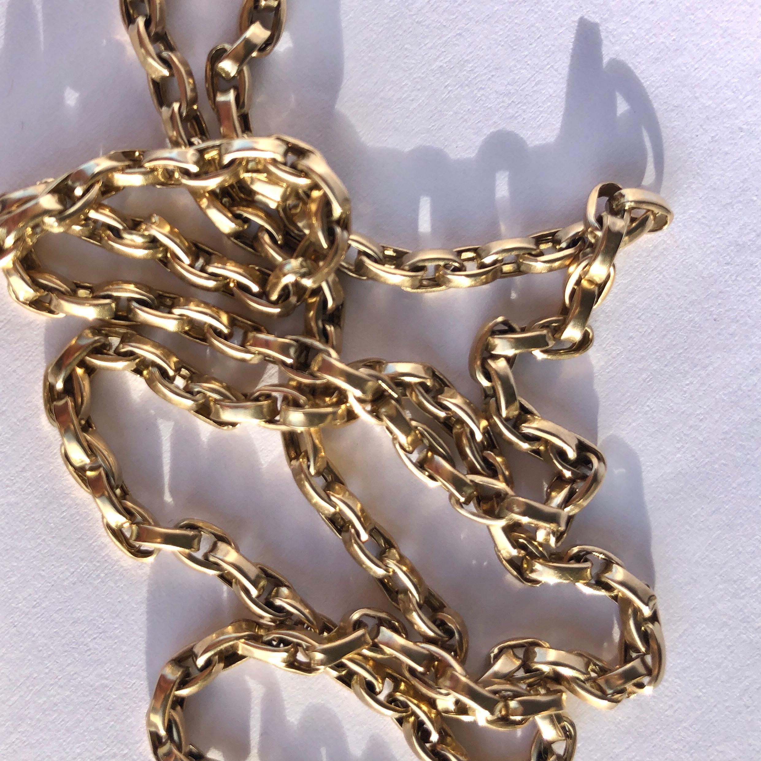 nine carat gold chain