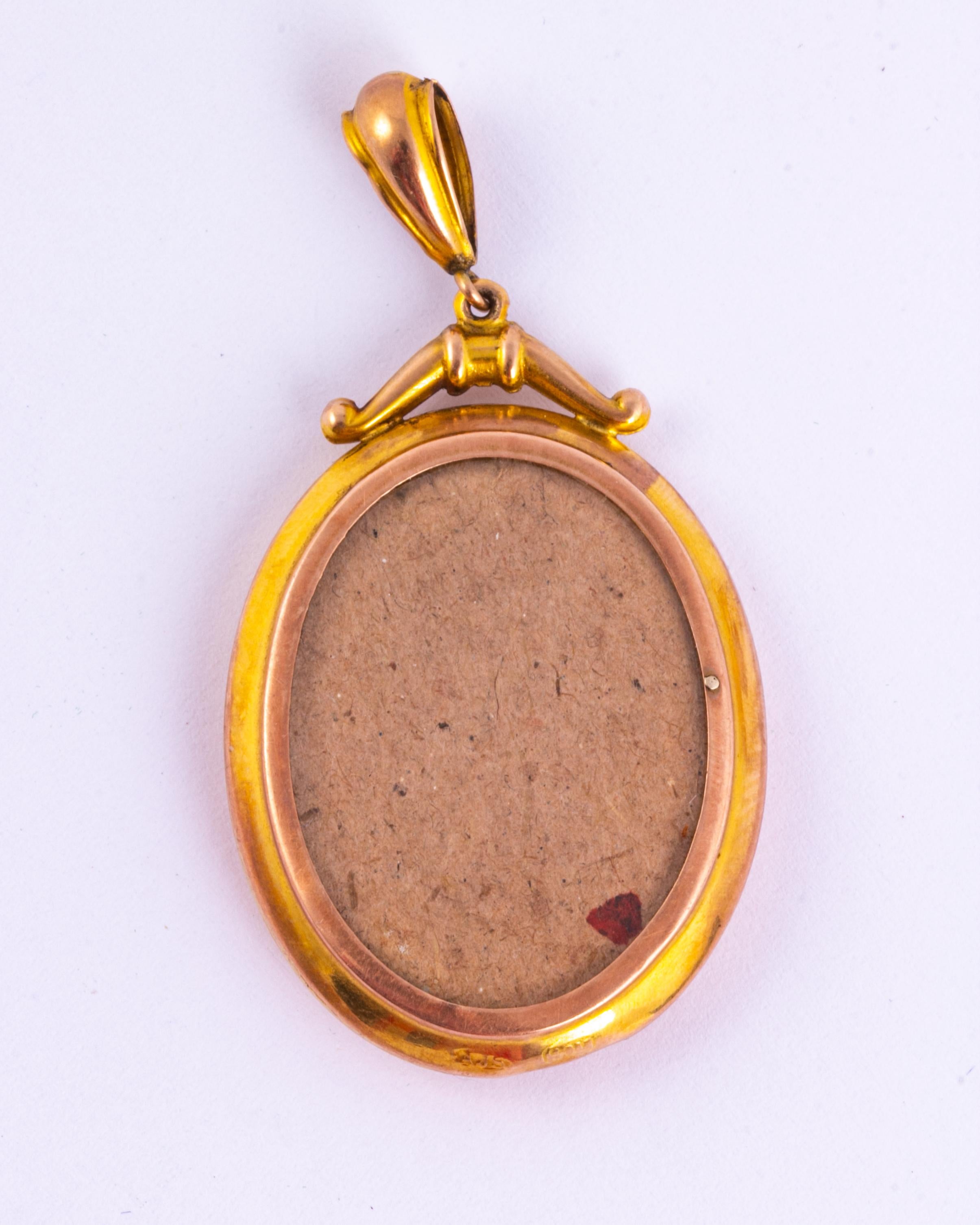 Victorian 9 Carat Gold Locket In Good Condition In Chipping Campden, GB