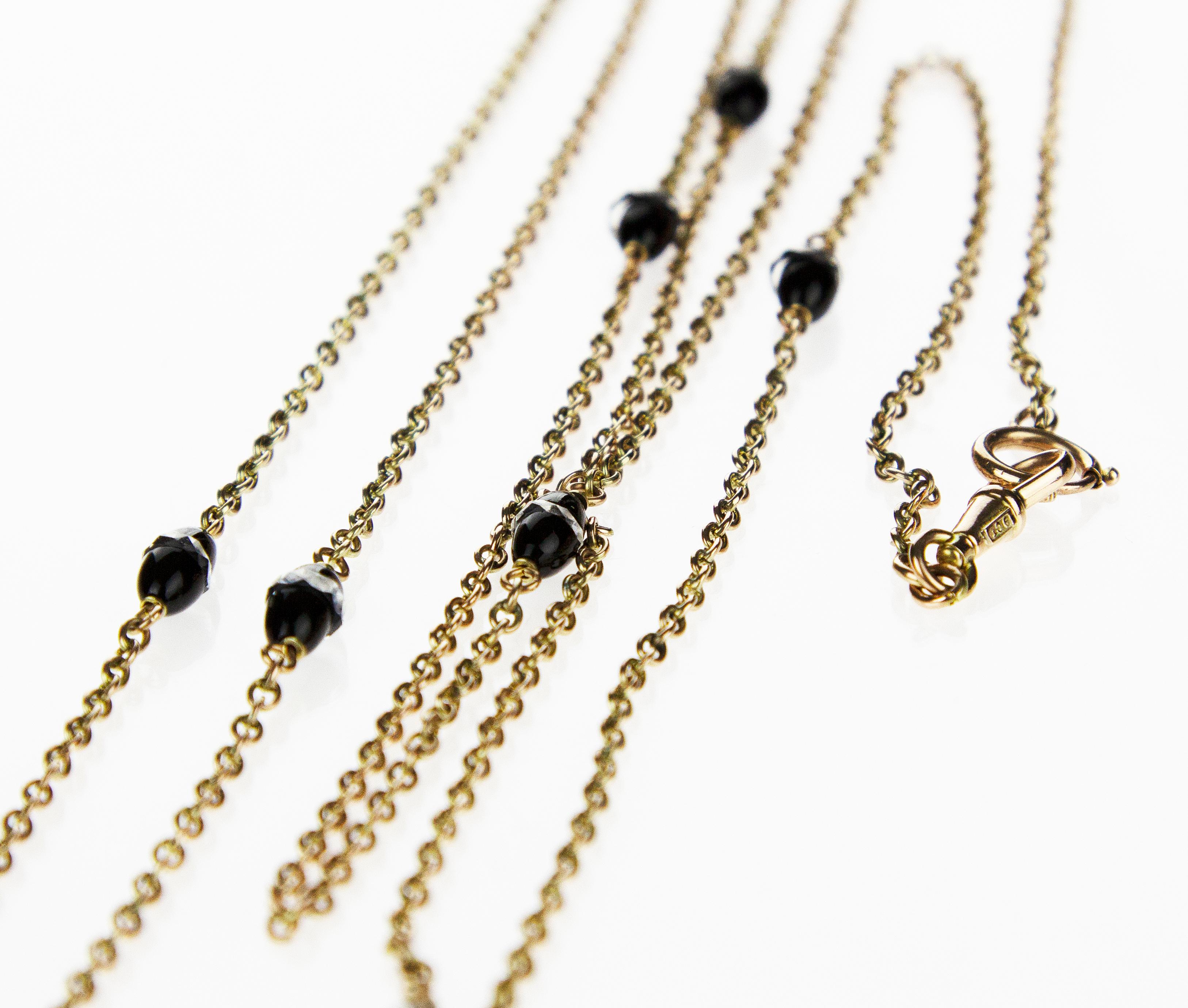 Victorian 9 Carat Gold Trace Guard Chain Necklace Onyx and Rock Crystal Beads (Viktorianisch)