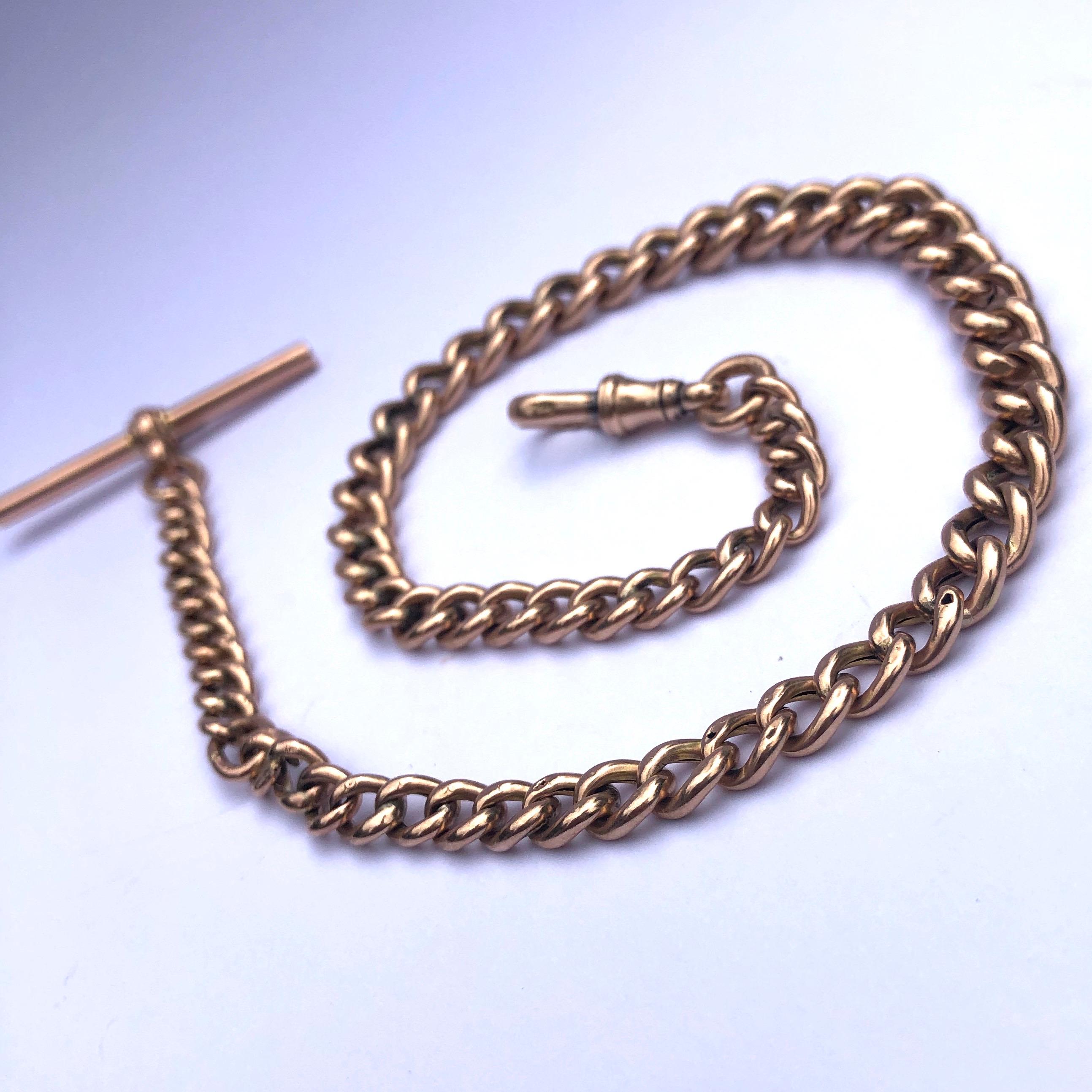 This rose gold albert chain is the perfect addition to any gents wardrobe and has a dog clip on one side and a t-bar on the other. Each link is hallmarked and it slightly graduates in size starting with the larger links at the centre and smaller on