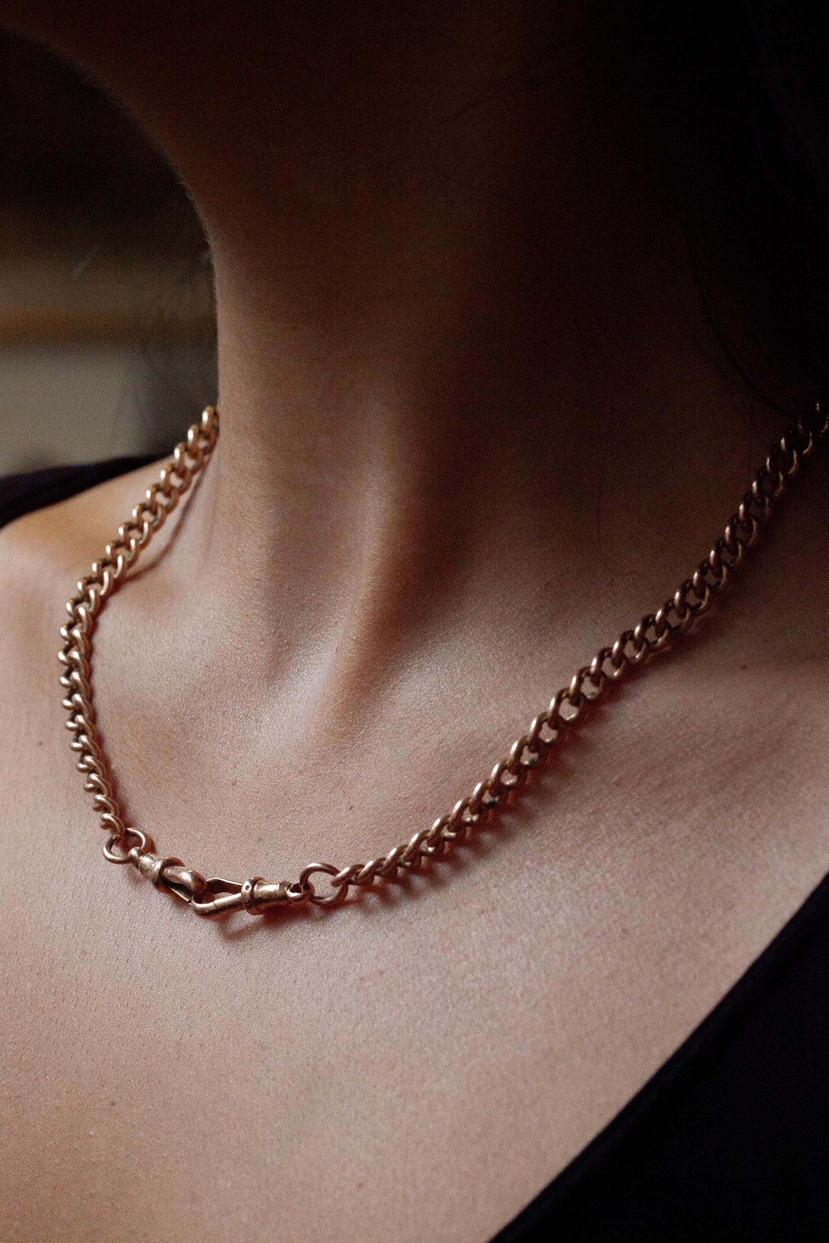 Women's or Men's Victorian 9 Carat Rose Gold Antique Albert Chain, circa 1900's For Sale