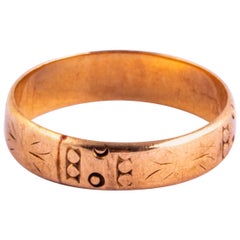 Victorian 9 Carat Rose Gold Engraved Band