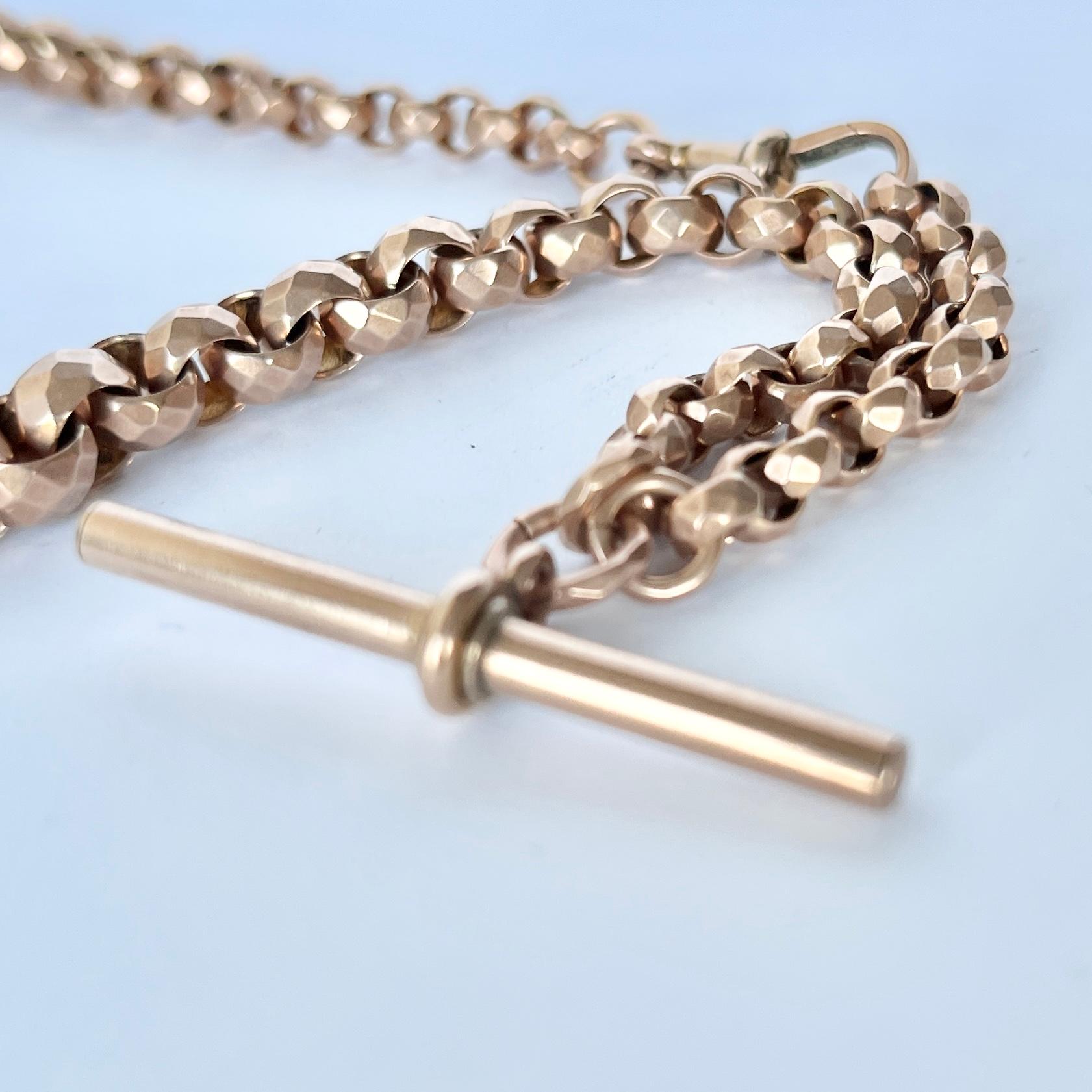 This gorgeous chain is made up of a faceted belcher link. There is a dog clip for fastening and a t-bar. 

Length: 33cm 
Width: 8-4.5mm 

Weight: 21.8g
