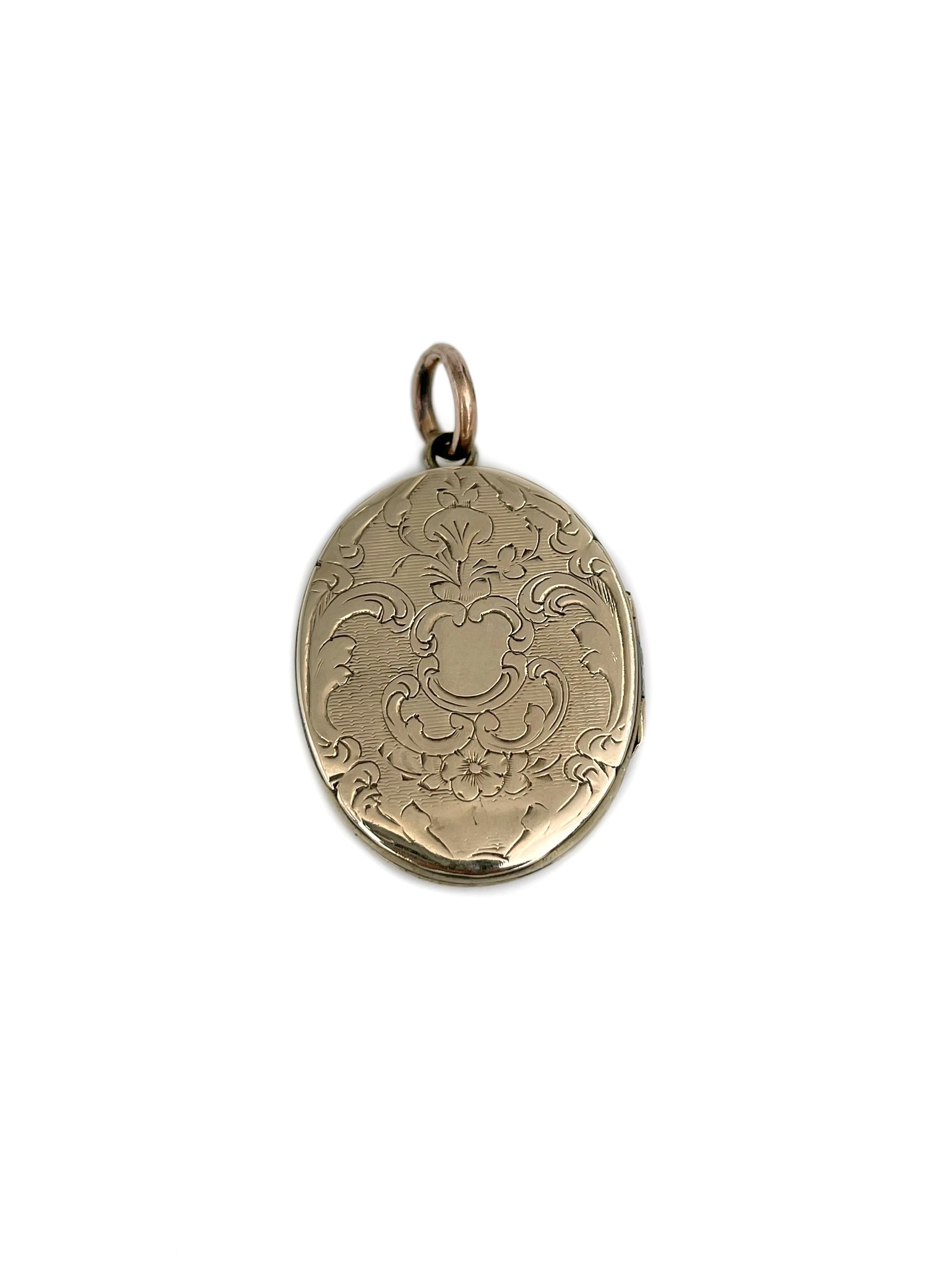 Pendentif ovale victorien en or 9 carats avec motif floral en émail bleu Bon état - En vente à Vilnius, Vilniaus apskr.