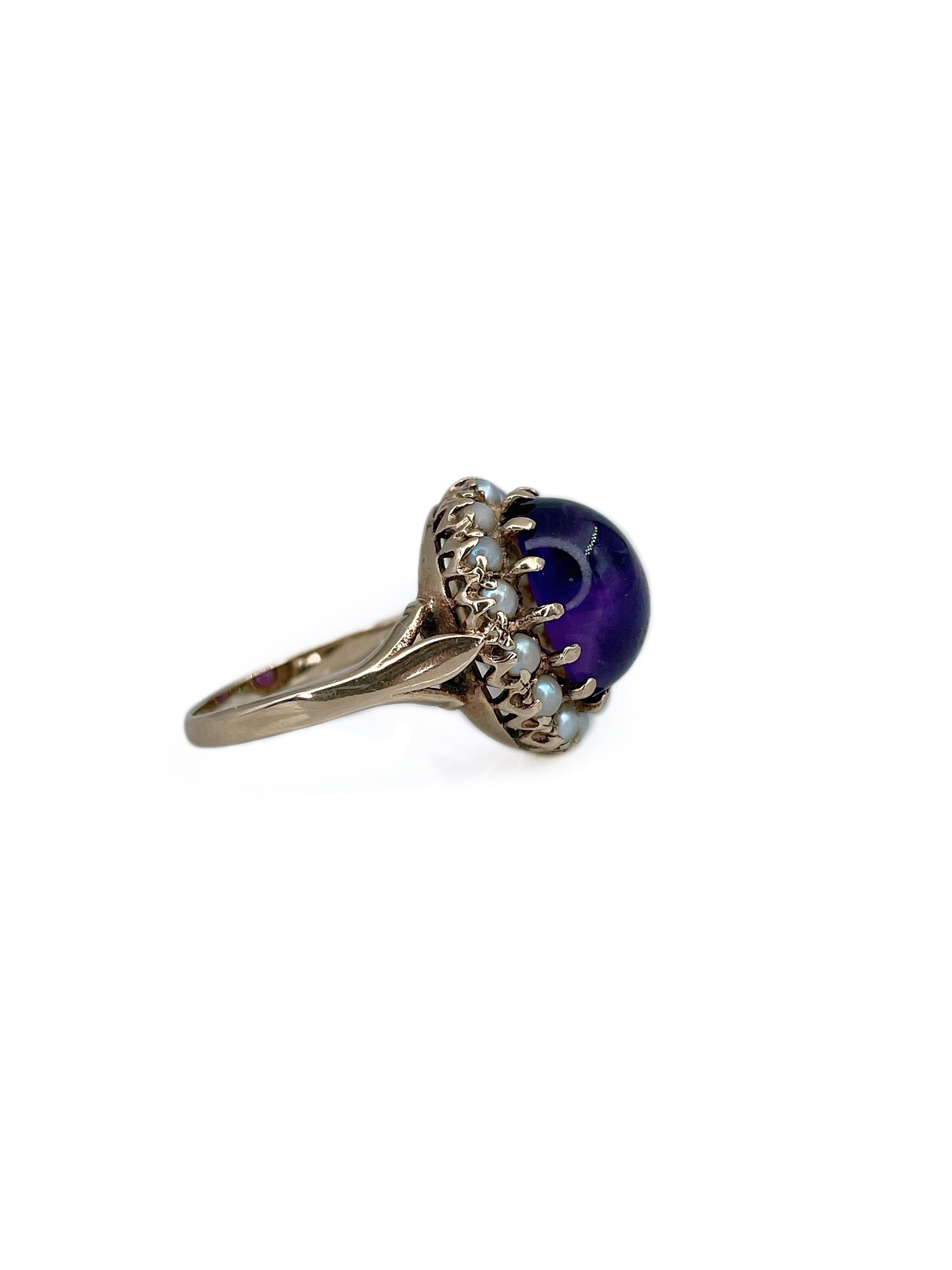 Viktorianischer 9 Karat Gold 5,50 Karat Cabochon-Schliff Amethyst-Perlen-Cluster-Ring im Zustand „Gut“ im Angebot in Vilnius, Vilniaus apskr.