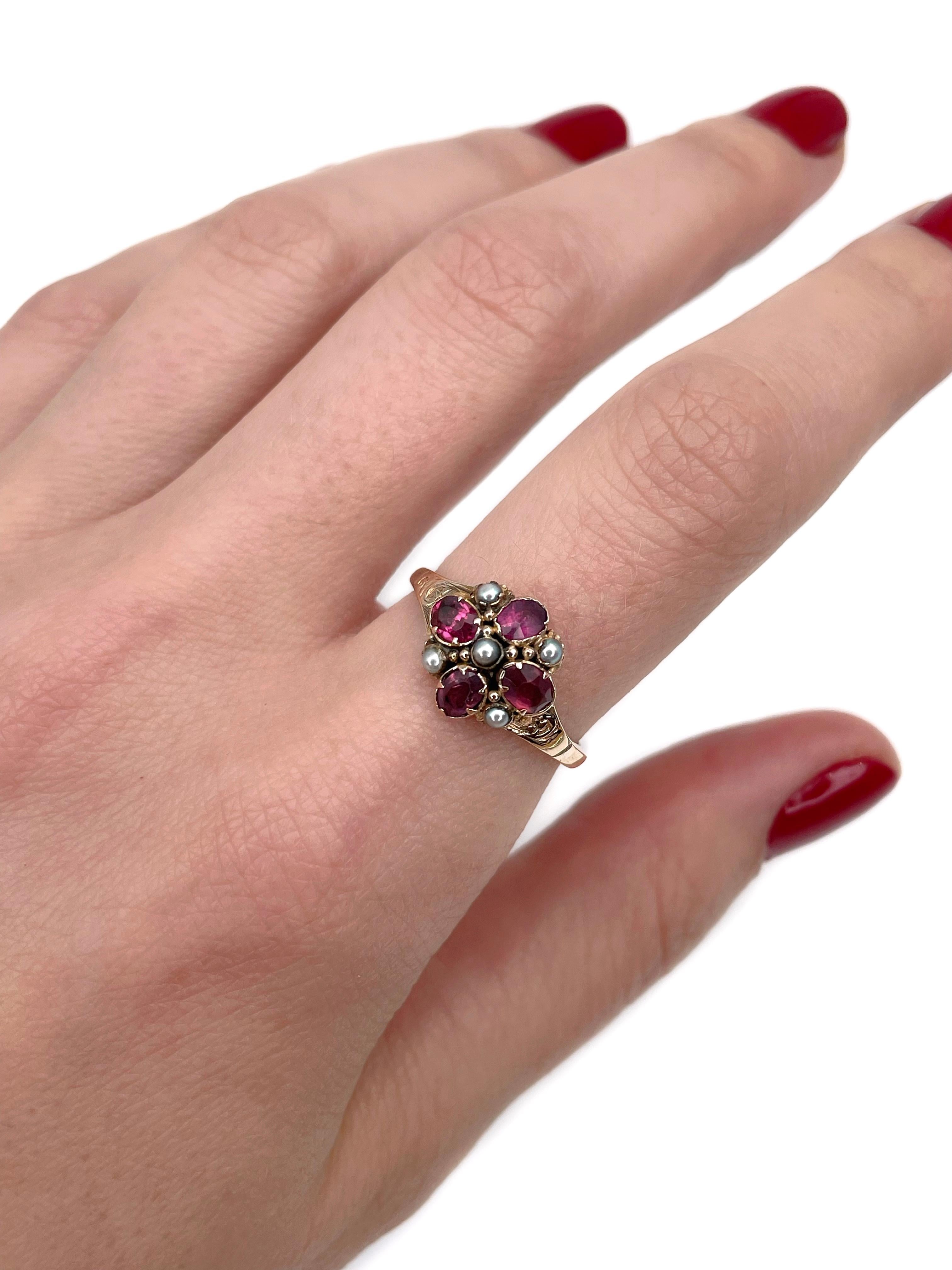 This is a Victorian ring crafted in 9K gold. Circa 1890. 

The piece features:
- 4 garnets rhodolites, oval cut, TW 1.00ct, stpR 4/3, VS-SI
- 5 seed pearls.

Signed with “375”.

Weight: 2.23g
Size: 17.75 (US 7.5)

IMPORTANT: please ask about the