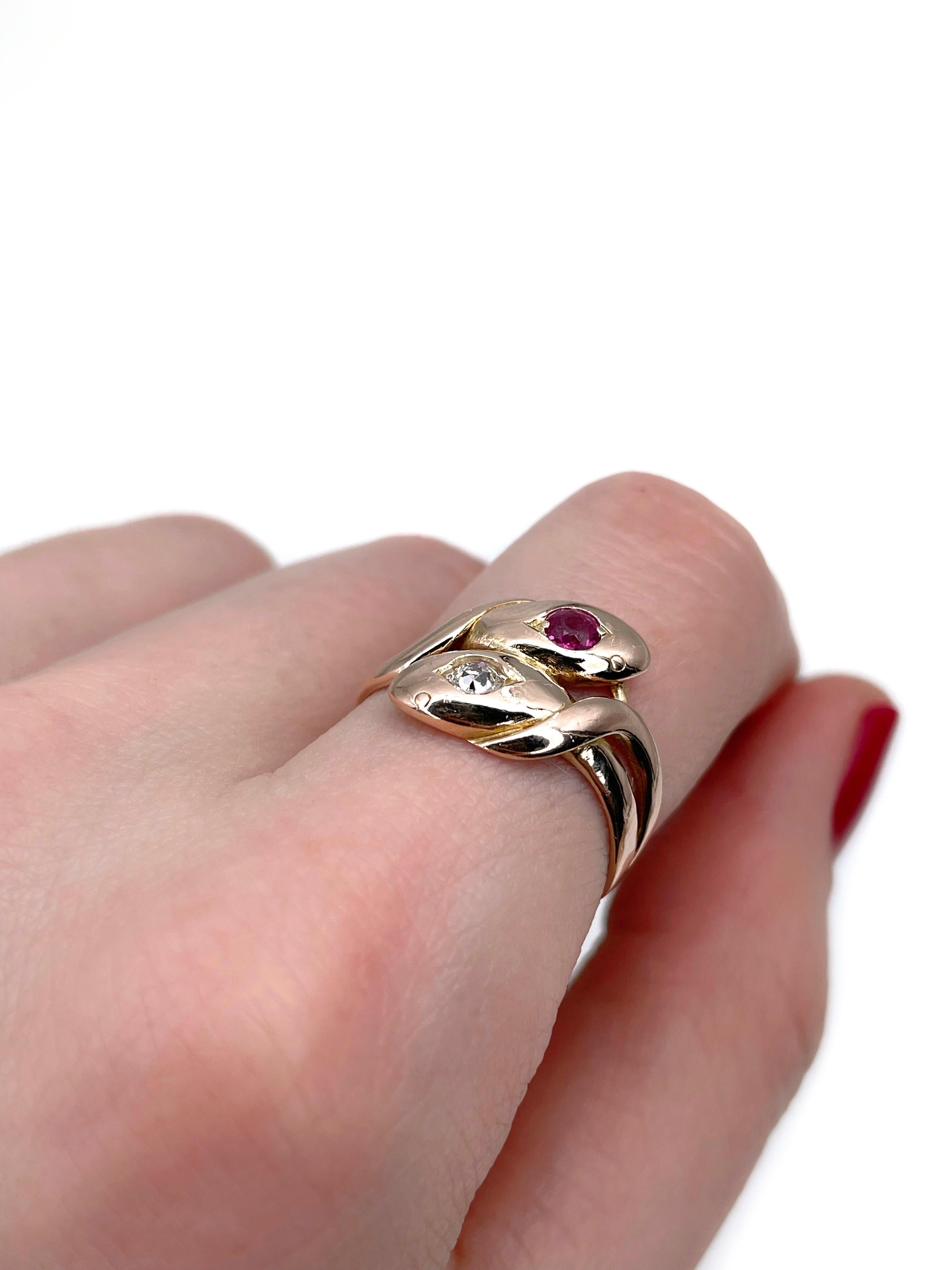 Round Cut Victorian 14 Karat Gold 0.18 Carat SI Ruby 0.10 Carat VS Diamond Snake Ring For Sale