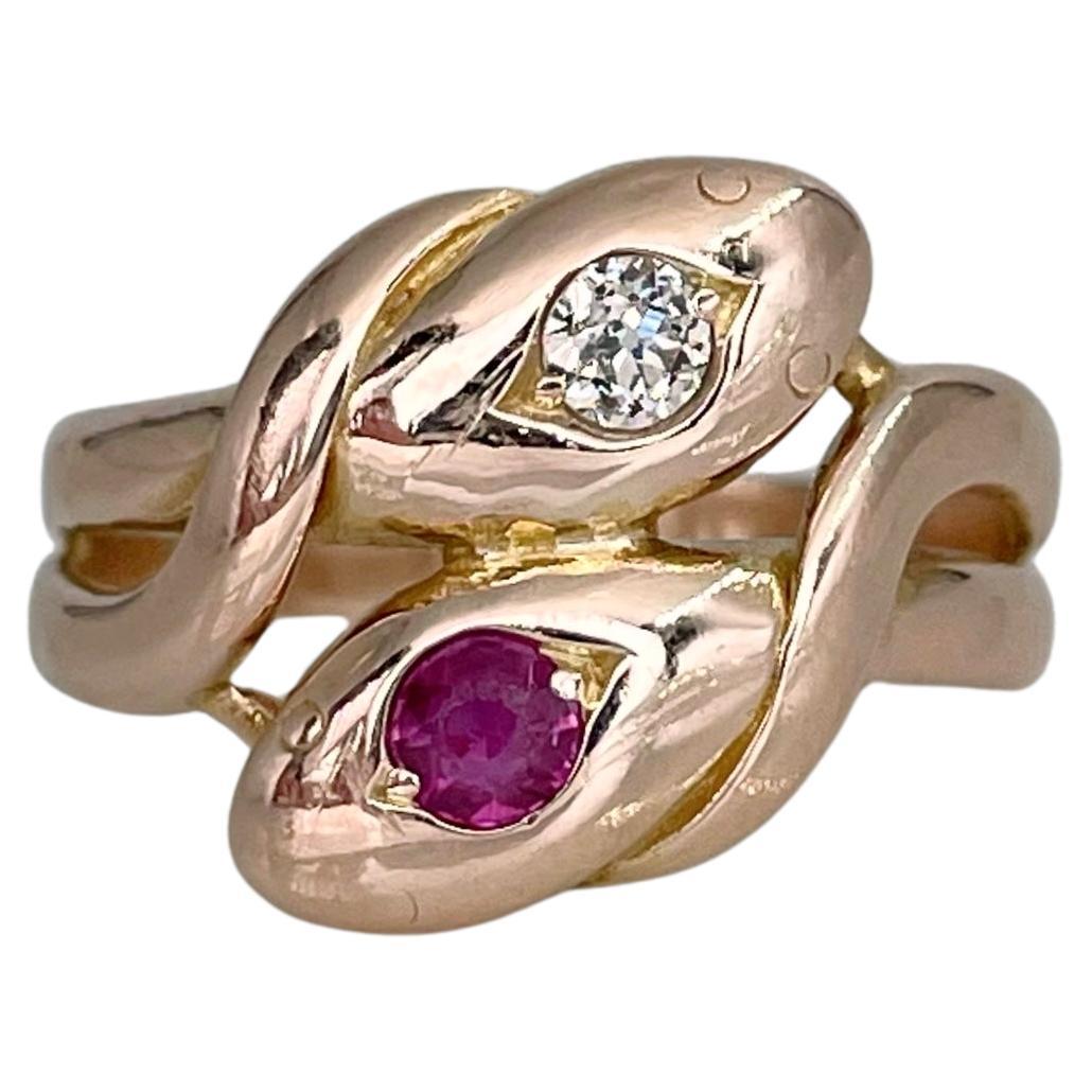 Victorian 14 Karat Gold 0.18 Carat SI Ruby 0.10 Carat VS Diamond Snake Ring For Sale
