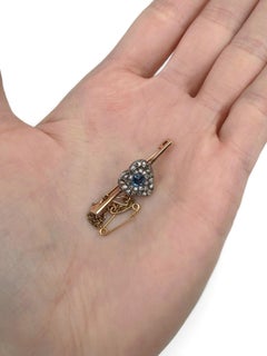 Viktorianische 9 Karat Gold Saphir Rosenschliff Diamant Herz Bar Brosche