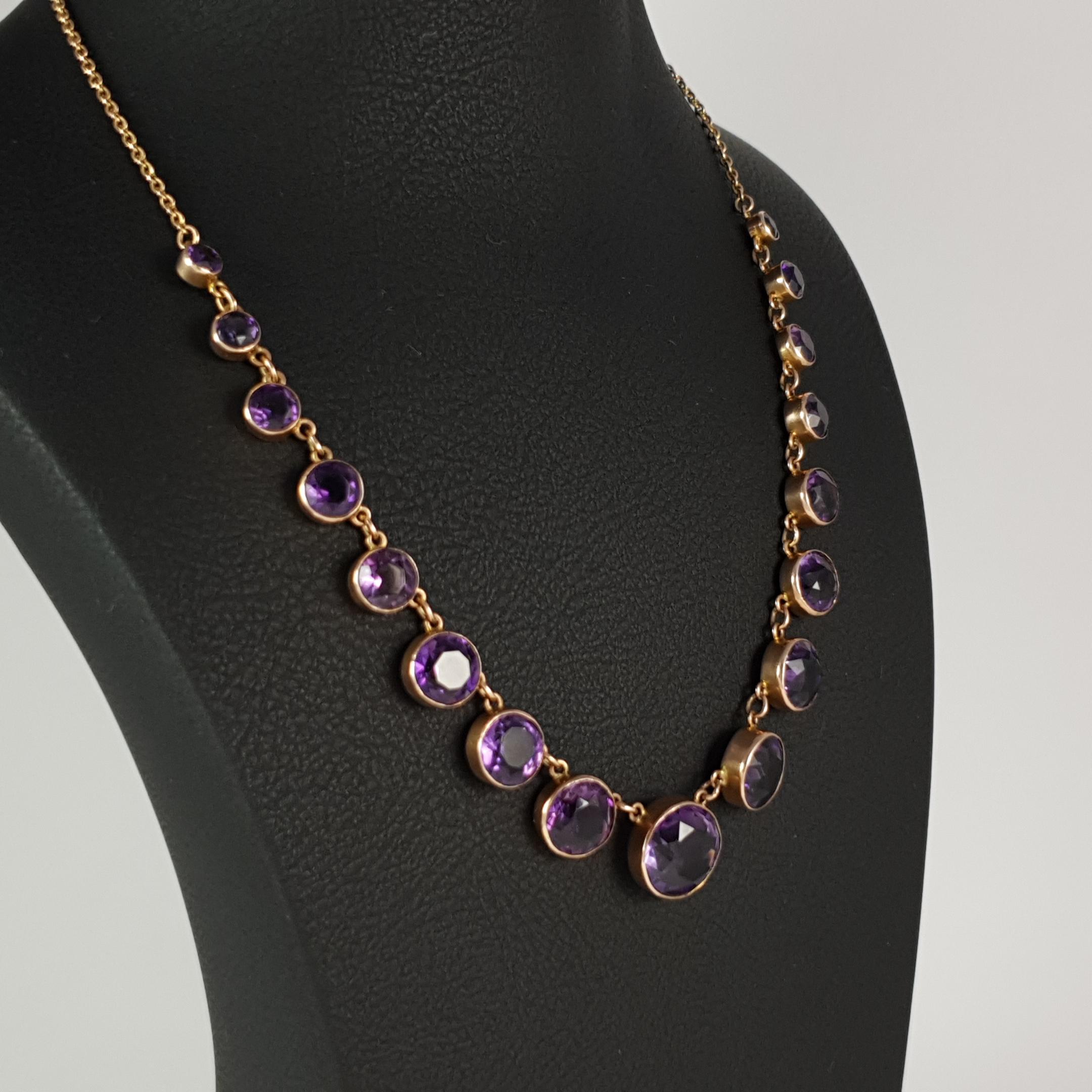 Victorian 9 Karat Yellow Gold 27.84 Carat Amethyst Riviere Necklace, circa 1890 8