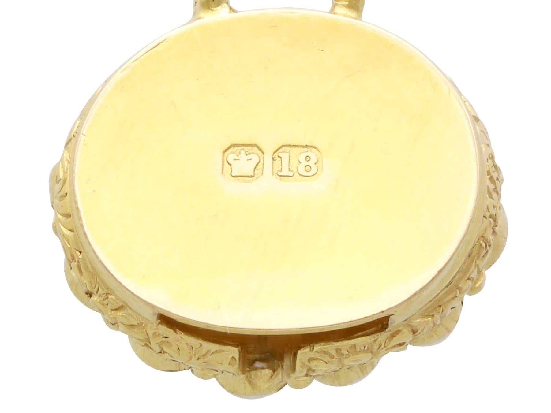 Viktorianisches Armband aus 18 Karat Gelbgold mit 9,50 Karat Bergkristall und Naturperlen im Angebot 2