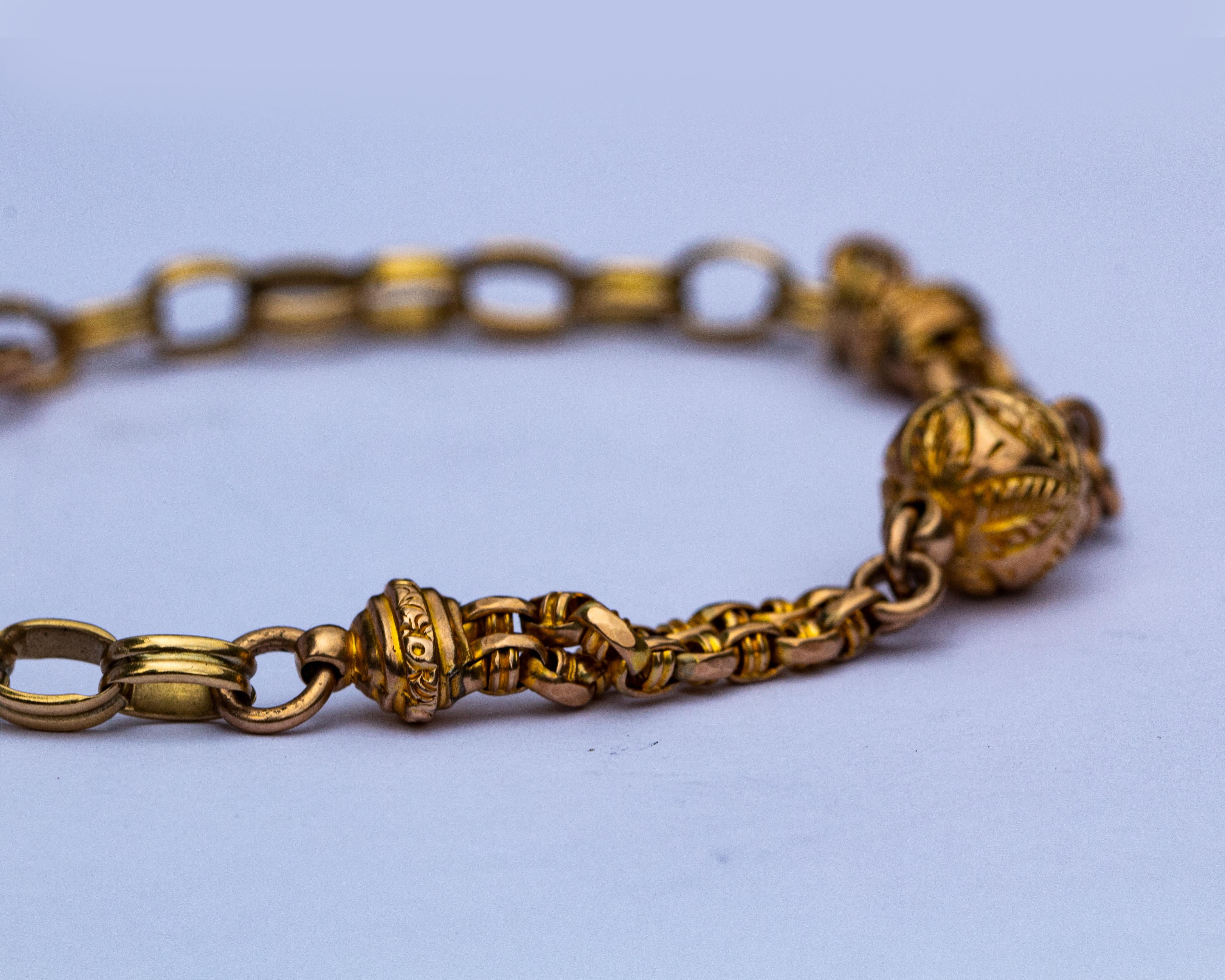 Victorian 9 Carat Gold Bracelet In Excellent Condition In Chipping Campden, GB