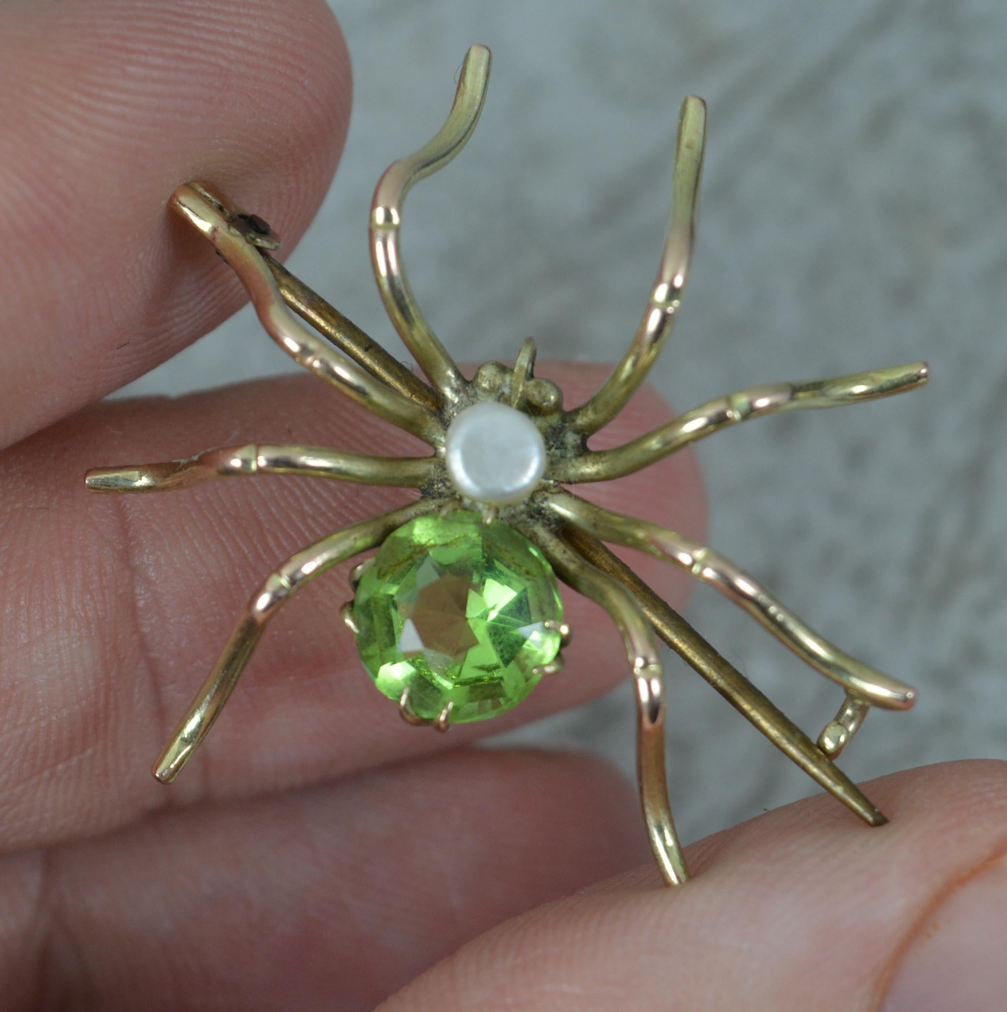 Women's Victorian 9ct Gold Peridot and Pearl SPIDER Brooch For Sale