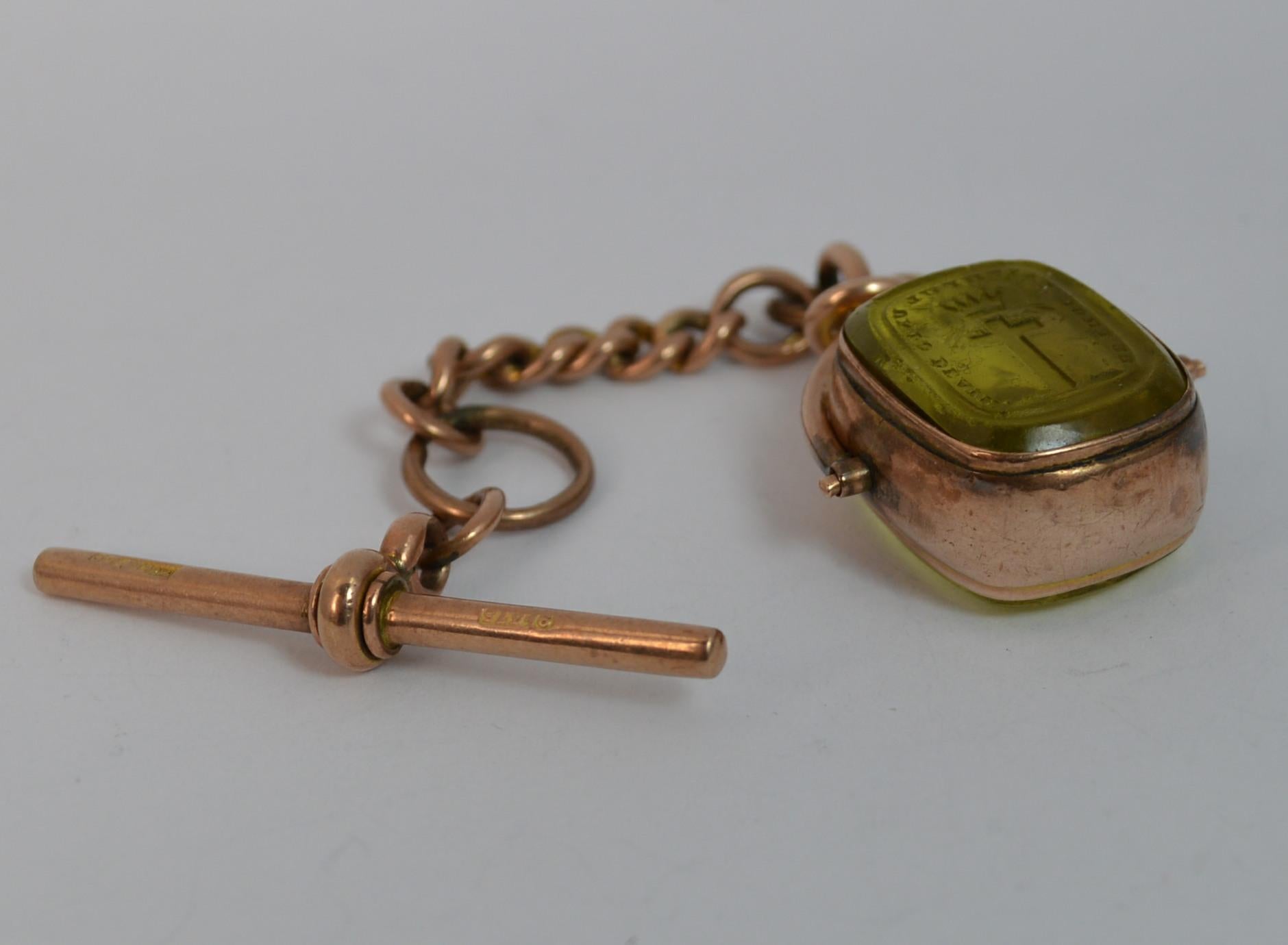 Victorian 9 Carat Gold Swivel Fob with Tbar, Religious Intaglio In Fair Condition In St Helens, GB