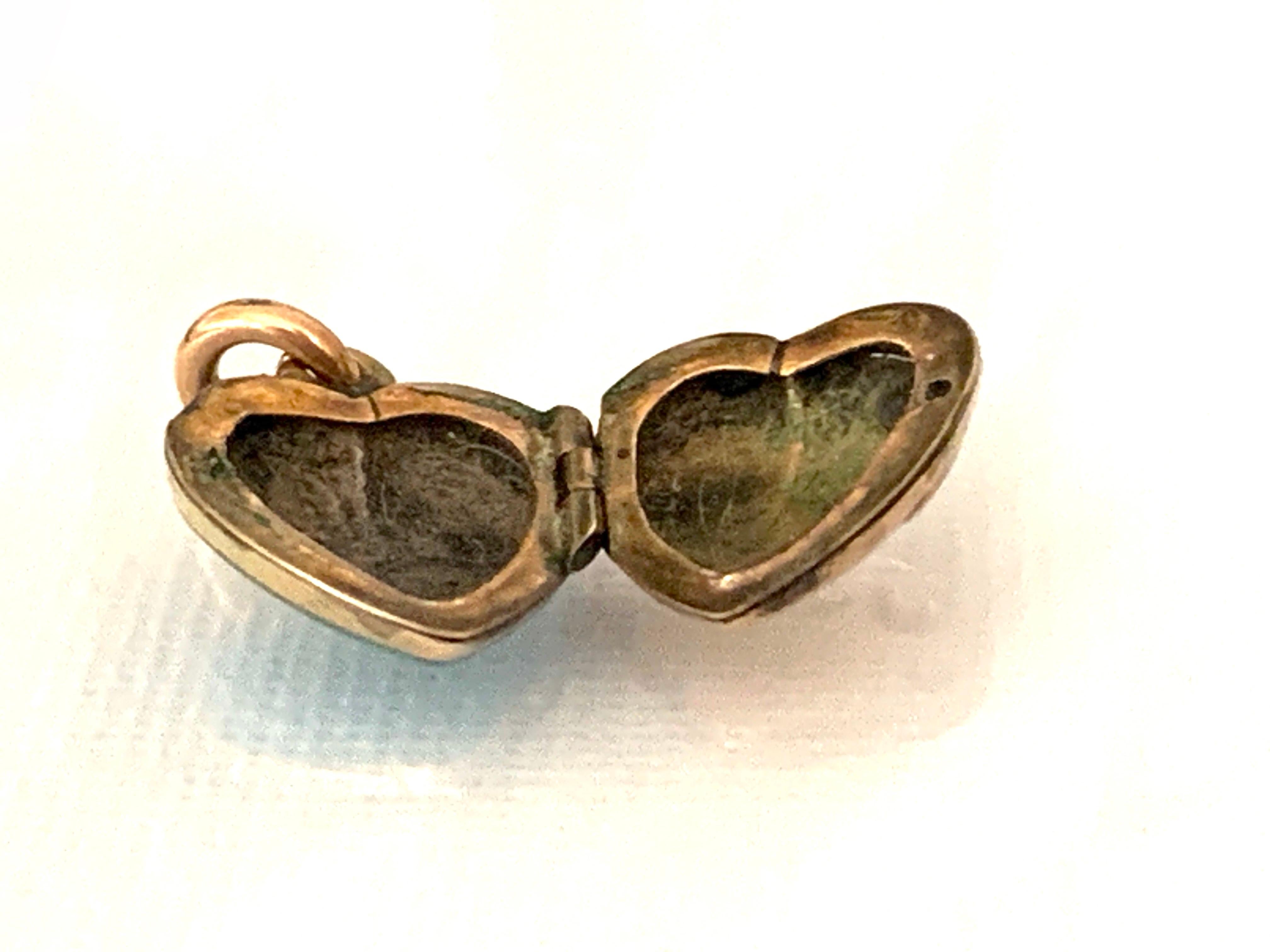 Victorian 9ct Gold Turquoise miniature Locket 3