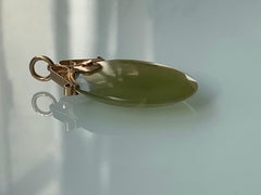 Victorian 9ct Gold Vintage Green Agate Pendant