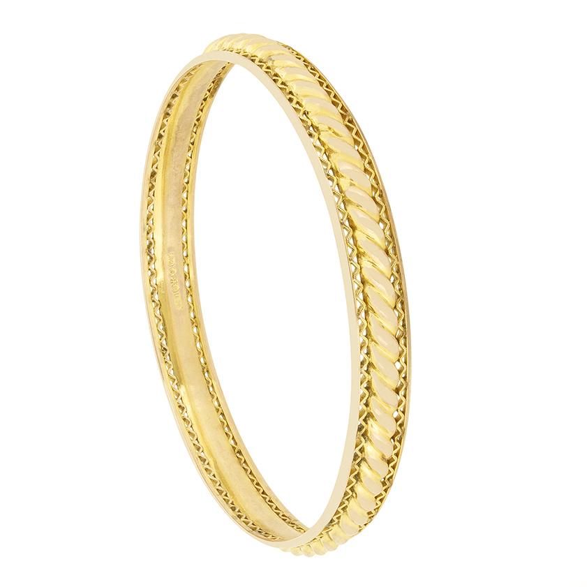 Women's or Men's Victorian 9ct Rose Slave Bangle, c.1880s For Sale
