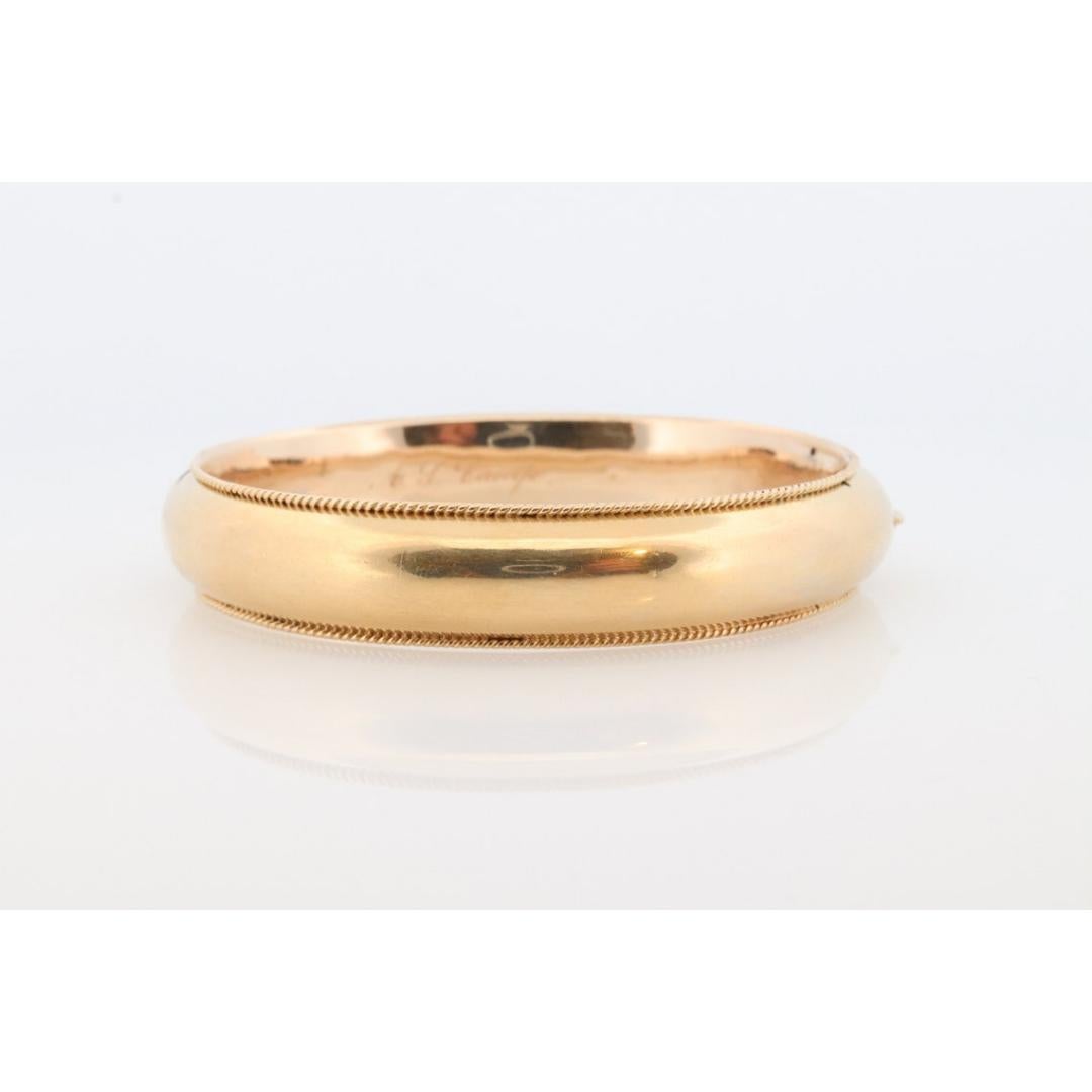 Bracelets victoriens 9 carats Bracelets jonc creux à charnière des années 1880. en vente 4