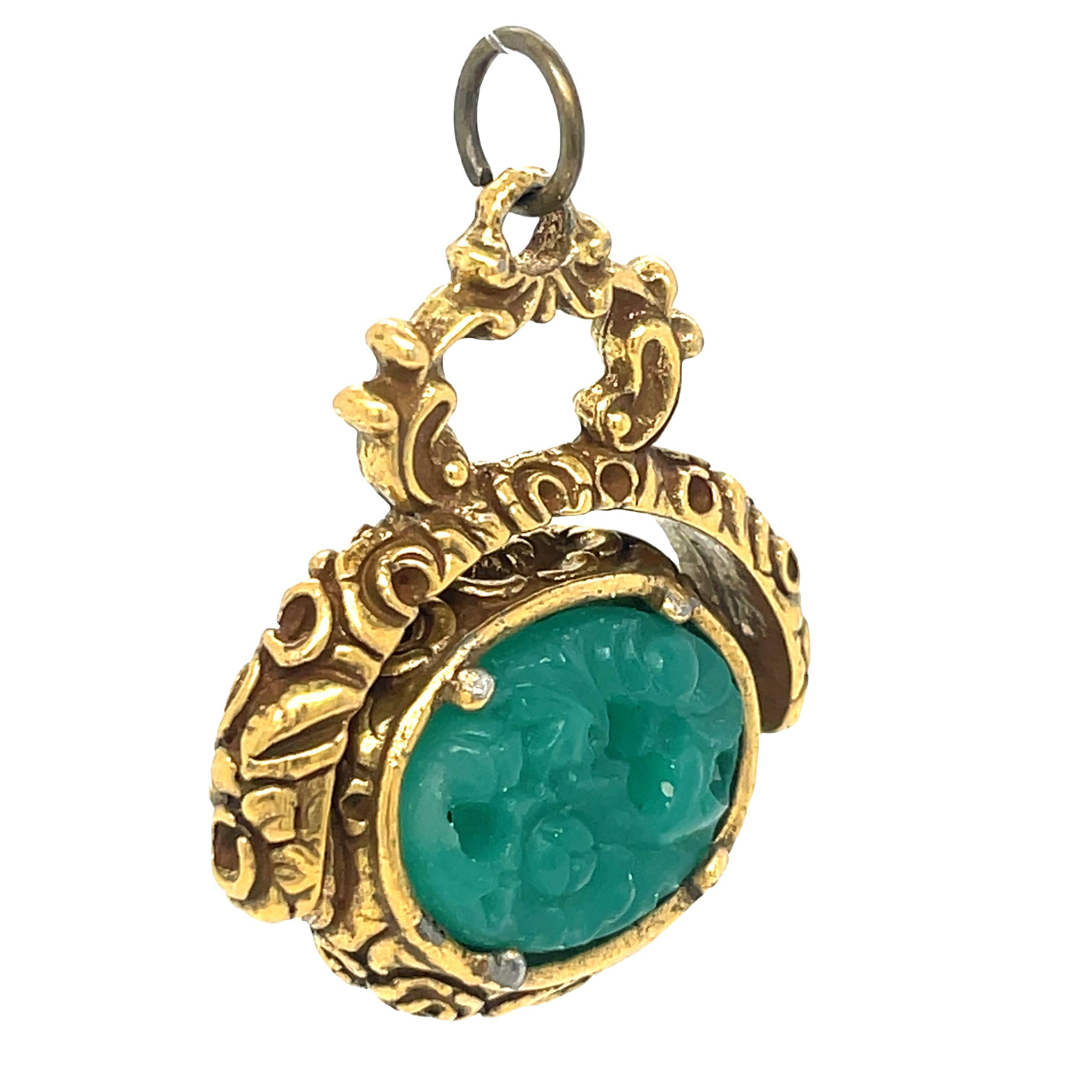 Victorien Pendentif en or 9K victorien en jade sculpté pour montre tournante en vente