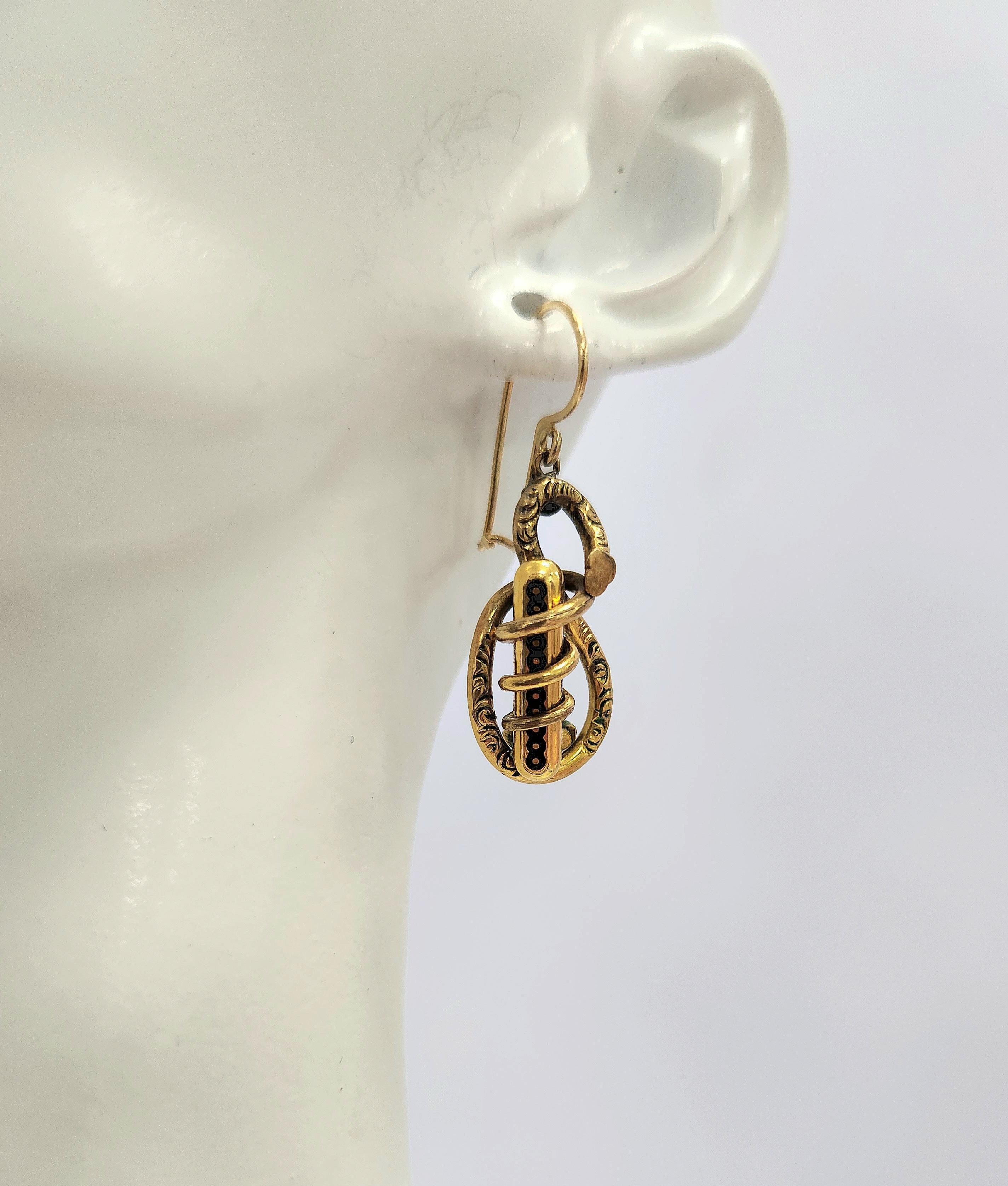 Pendientes Victorianos de Oro de 9K Pendientes Colgantes de Esmalte en venta 2