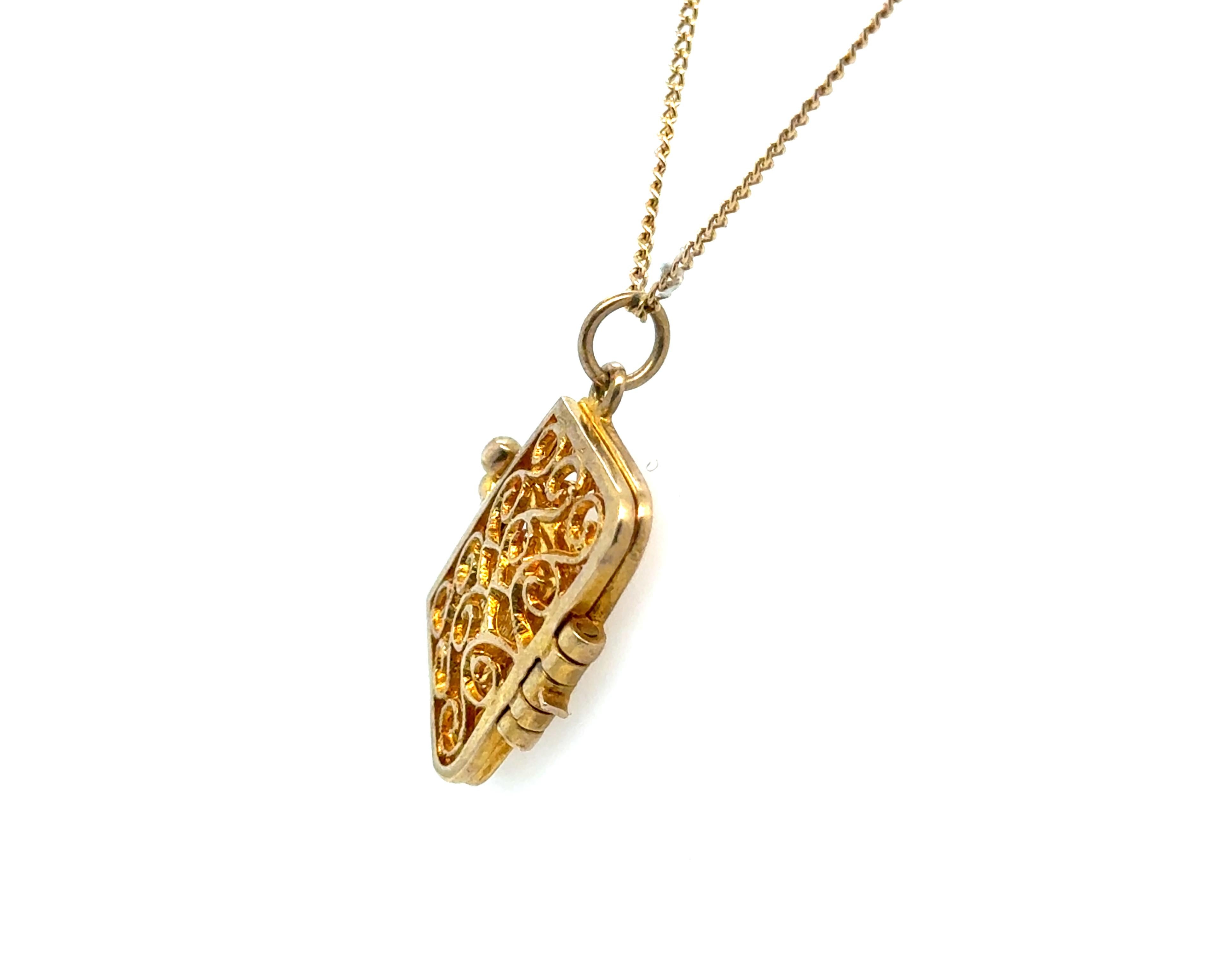 Vittoriano Victorian 9K Yellow Gold Handbag Purse Pendant Charm Antique Original 1890's fro in vendita