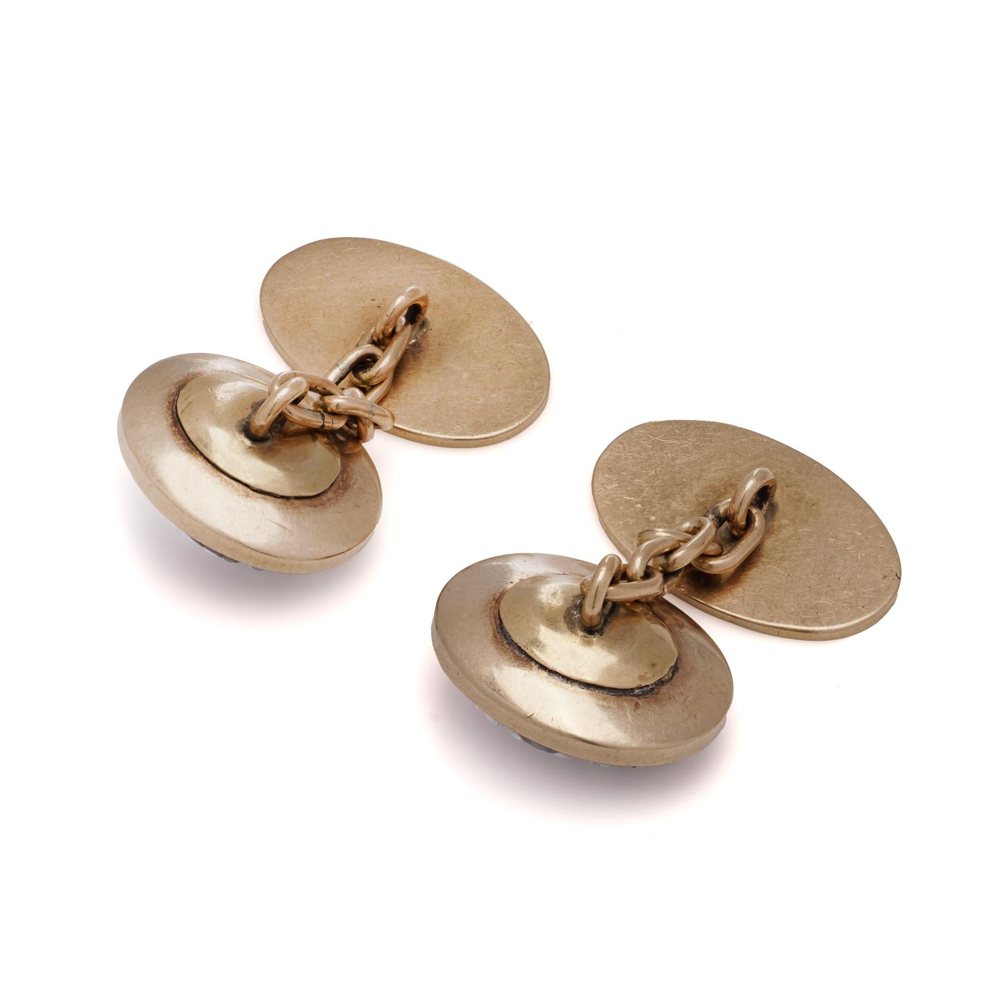 Victorian 9kt. Gold Banded Agate Cufflinks For Sale 1