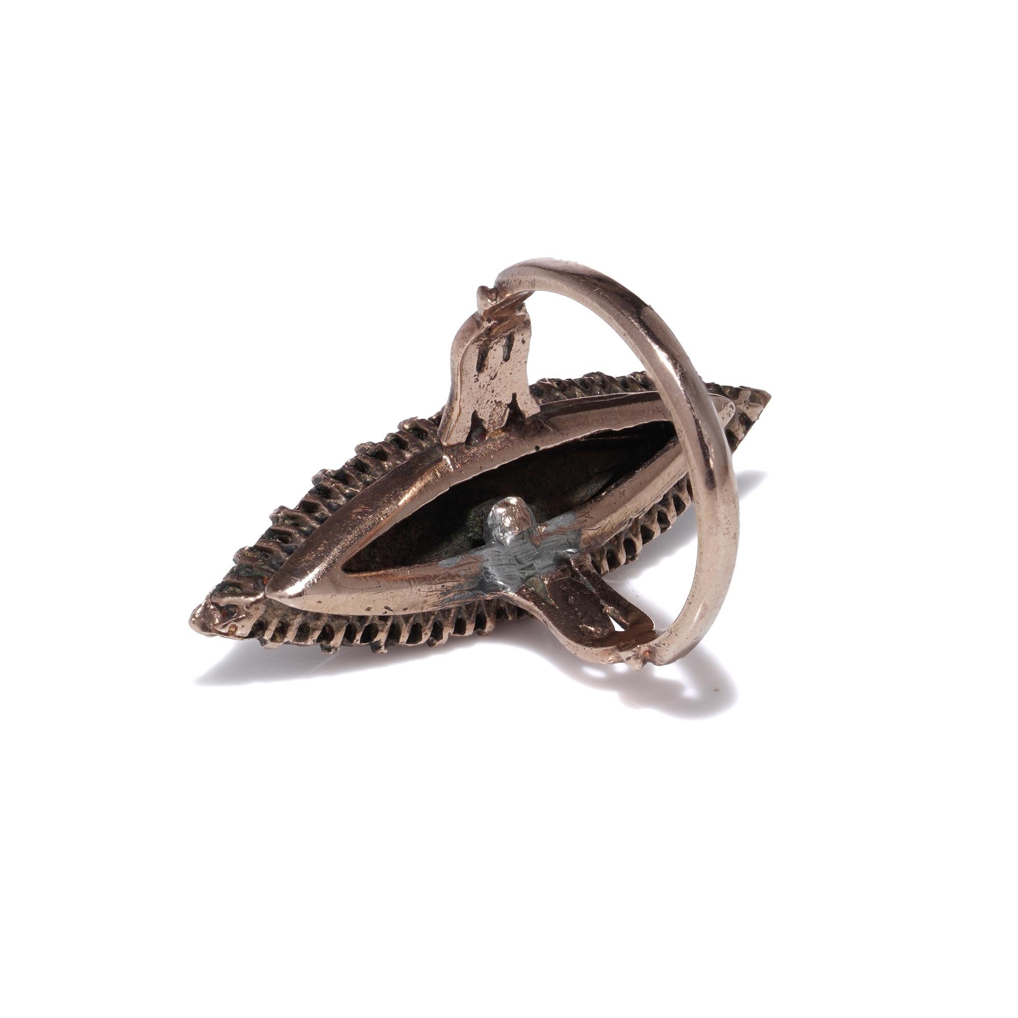 Viktorianischer Diamantring aus 9 Karat Gold in Marquise-Form mit Diamanten im Rosenschliff (1880er Jahre) Damen im Angebot
