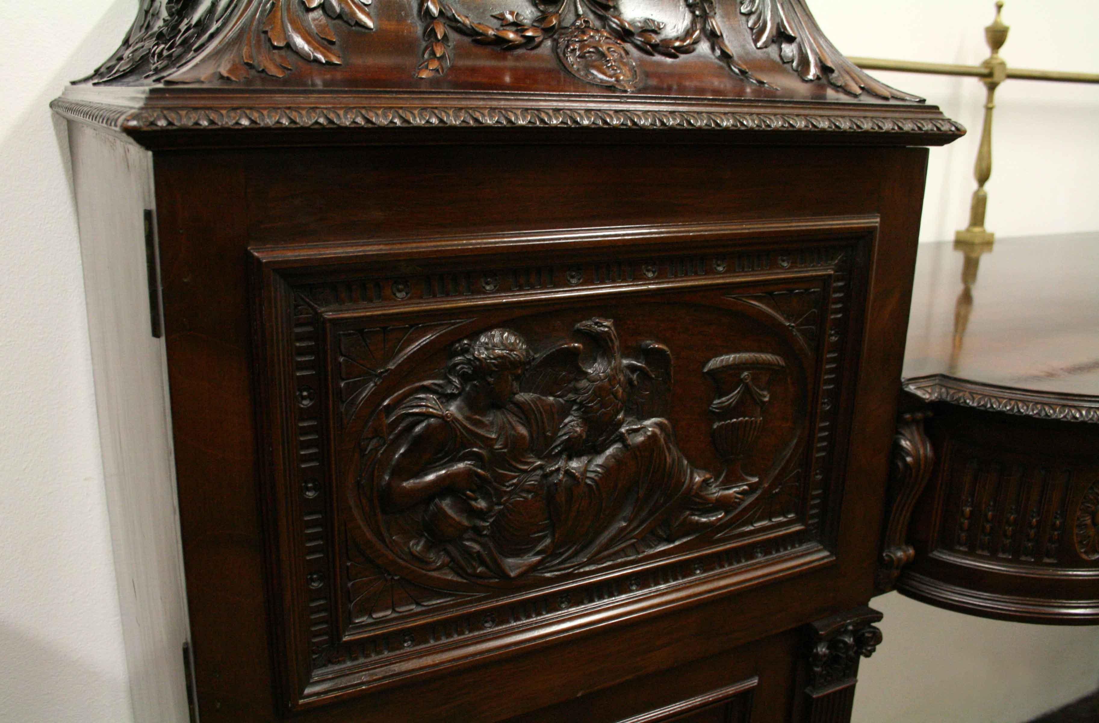 Victorian Adams Style Pedestal Sideboard In Good Condition For Sale In Edinburgh, GB
