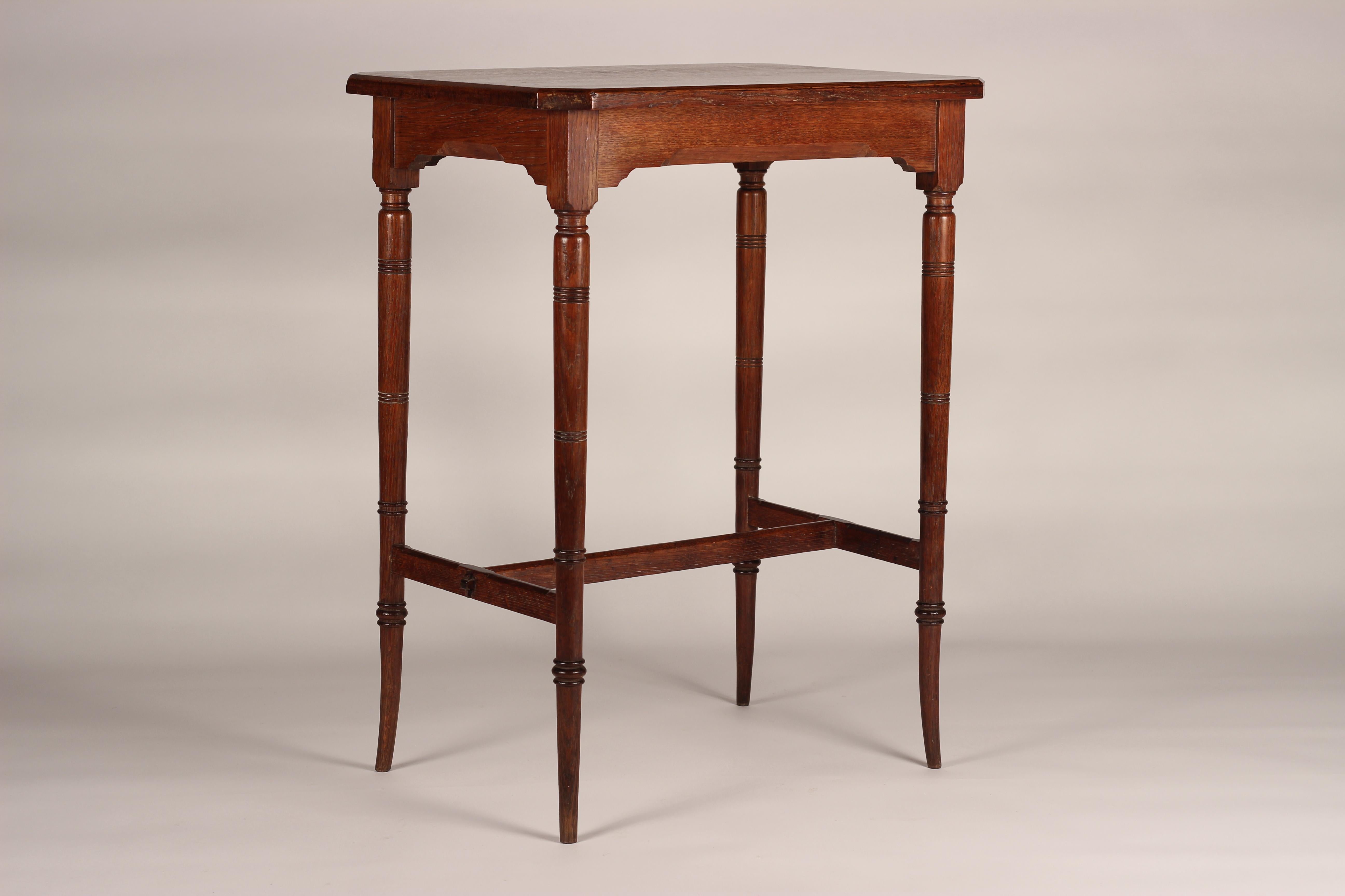English Victorian Aesthetic Movement Oak Side Table or Occasional Table