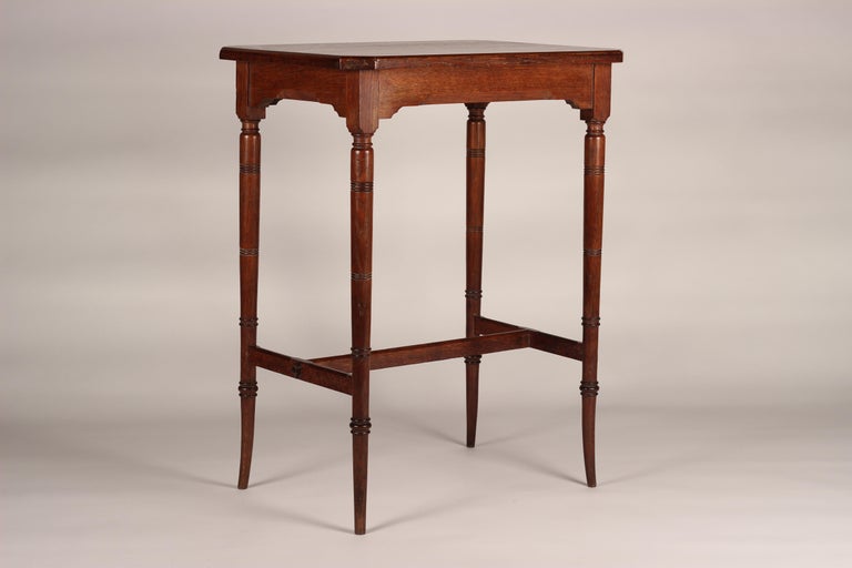 English Victorian Aesthetic Movement Oak Side Table or Occasional Table For Sale