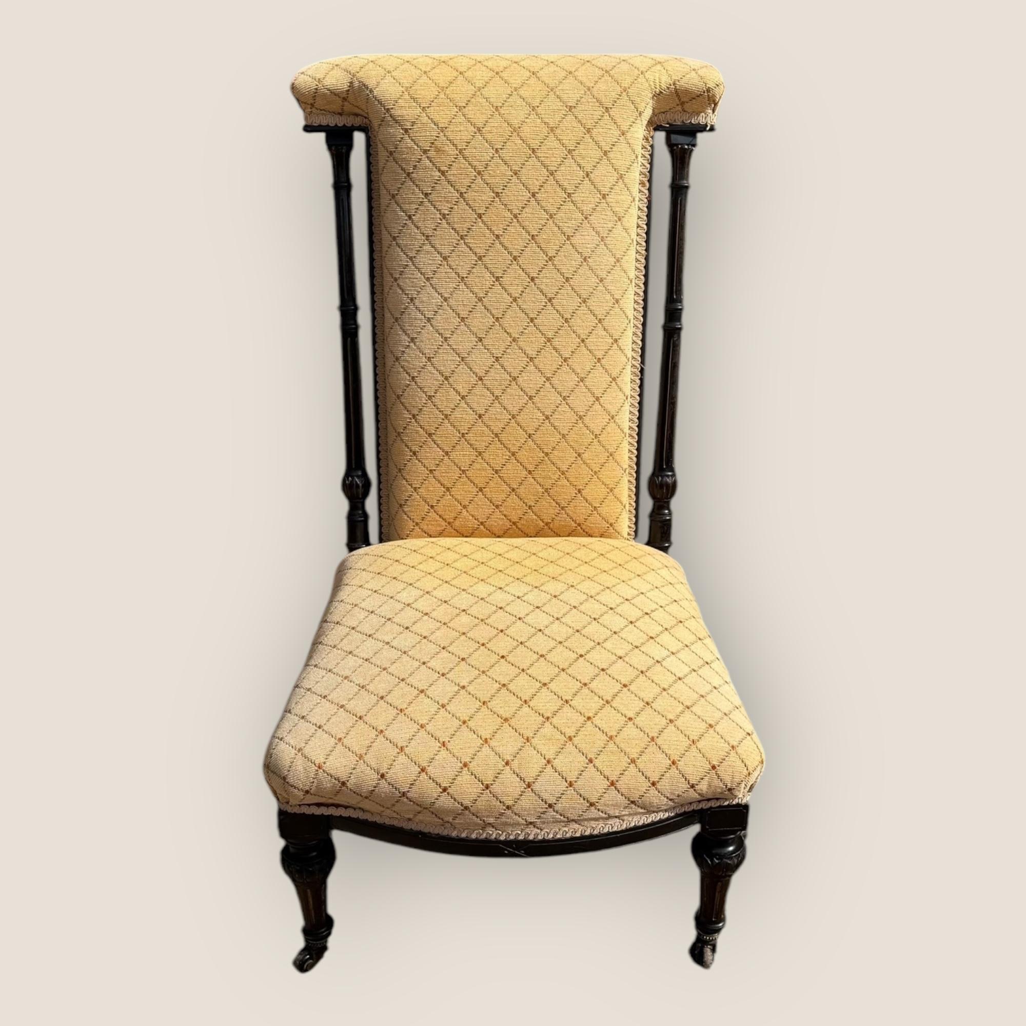 Britannique Chaise de prière victorienne esthétique en vente