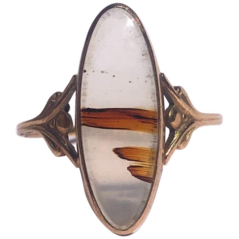 Victorian Agate and 14 Carat Gold Ring For Sale
