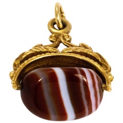 Victorian Agate and 9 Carat Gold Swivel Fob