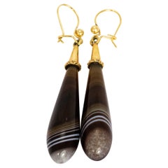 Victorian Agate and Gold Long Drop Earrings