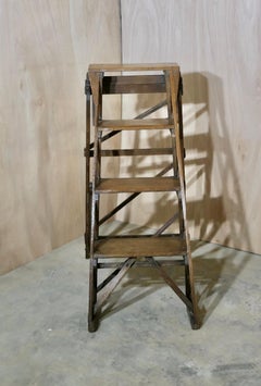 Victorian ALHATHLAT Shop Step Ladder  The Ladder is made in Pine