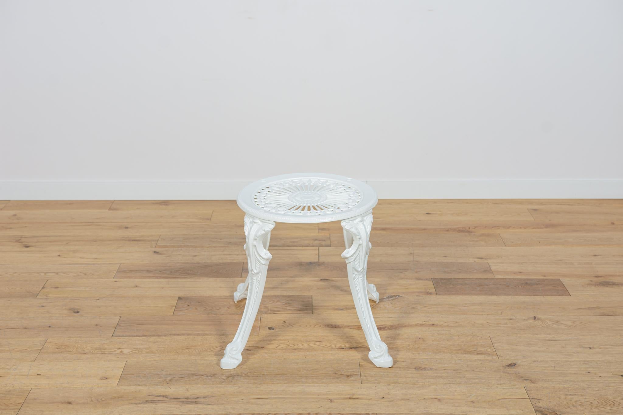 Victorian Aluminum Garden Chairs, United Knigdom, 1950s, Set of 6 For Sale 5