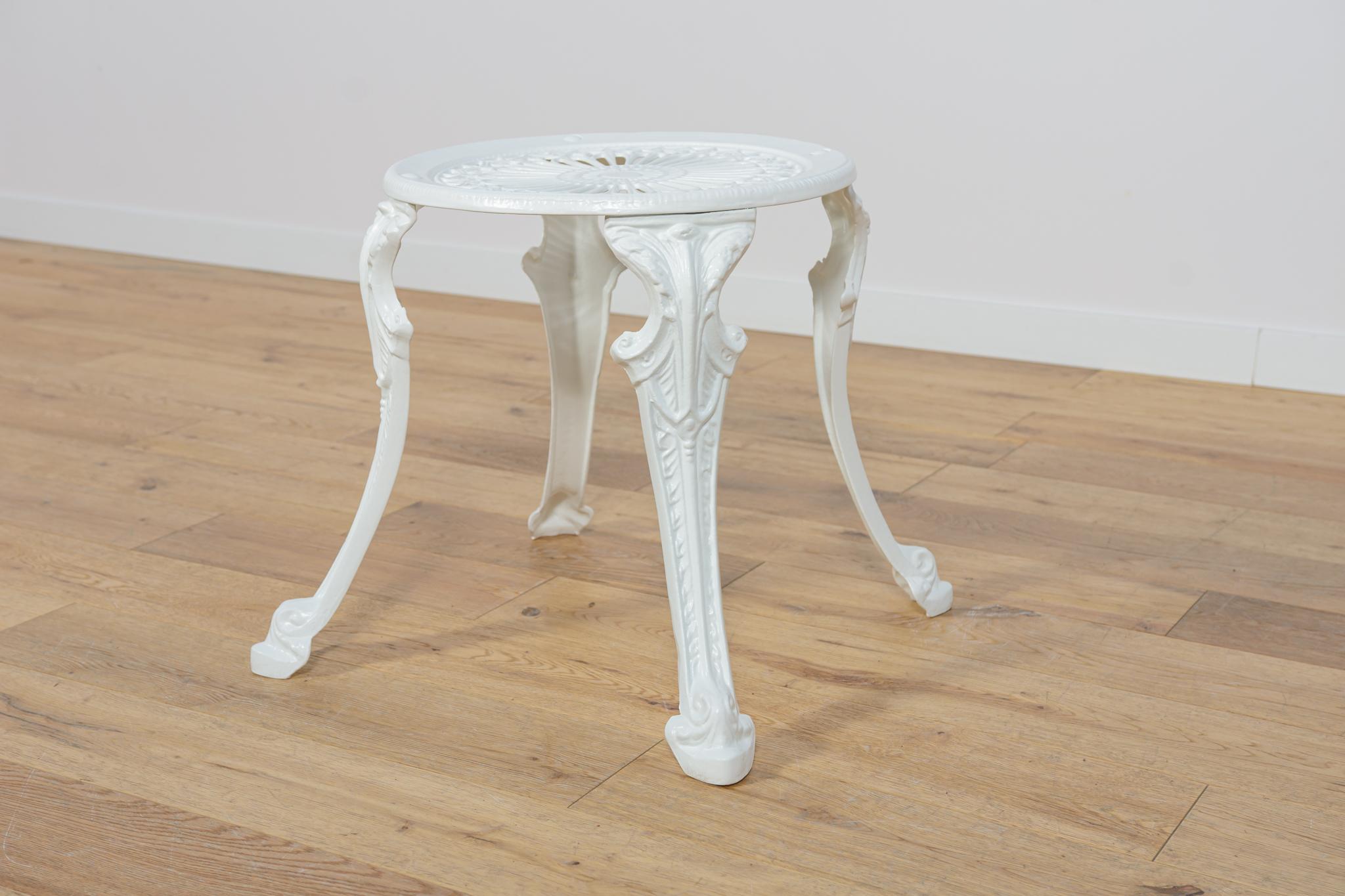 Victorian Aluminum Garden Chairs, United Knigdom, 1950s, Set of 6 For Sale 7