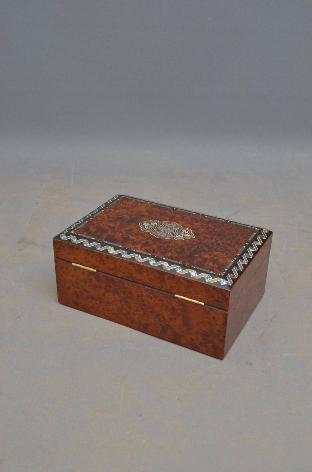 Victorian Amboyna Jewellery Box 2