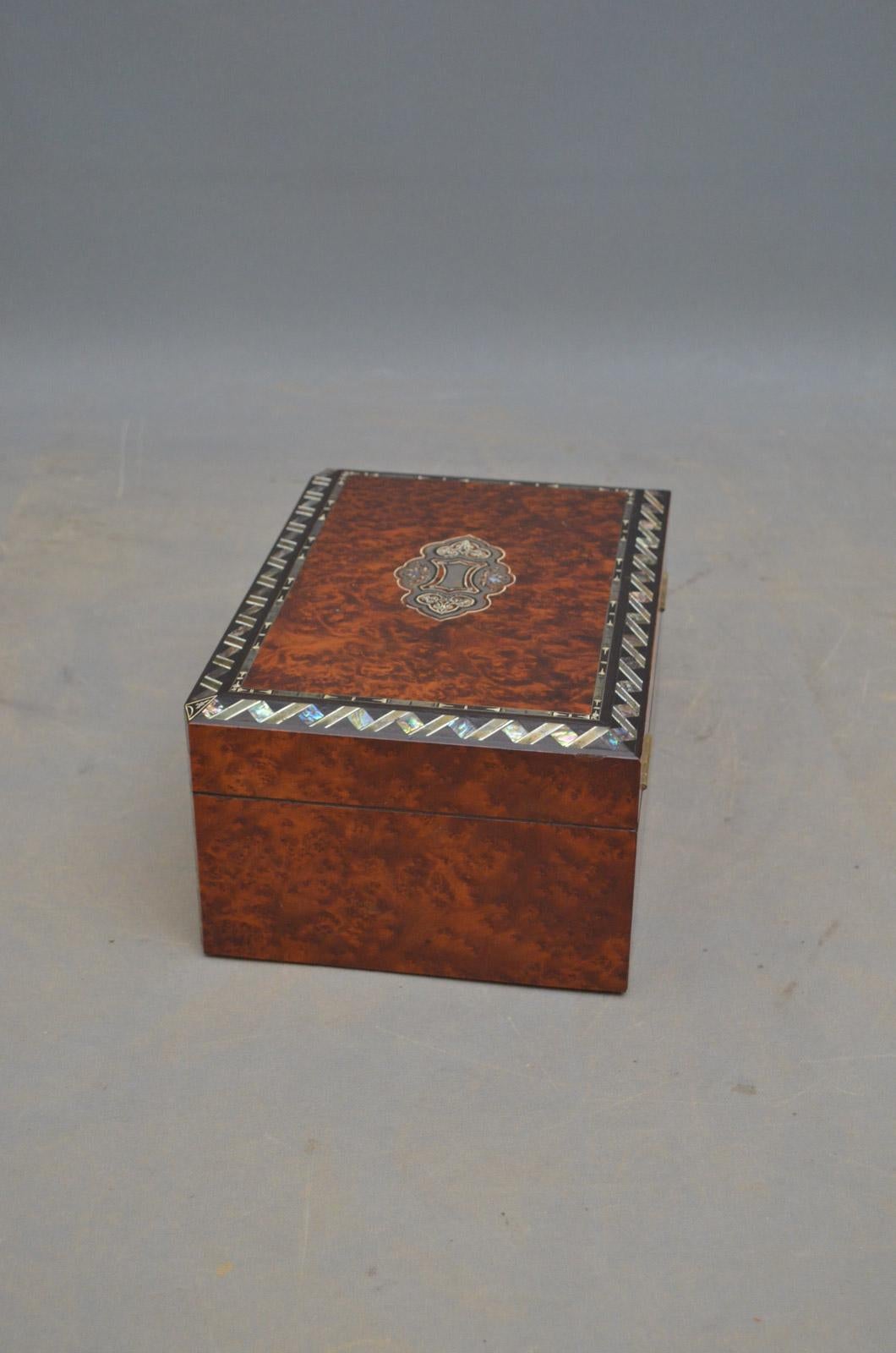 Victorian Amboyna Jewellery Box 1