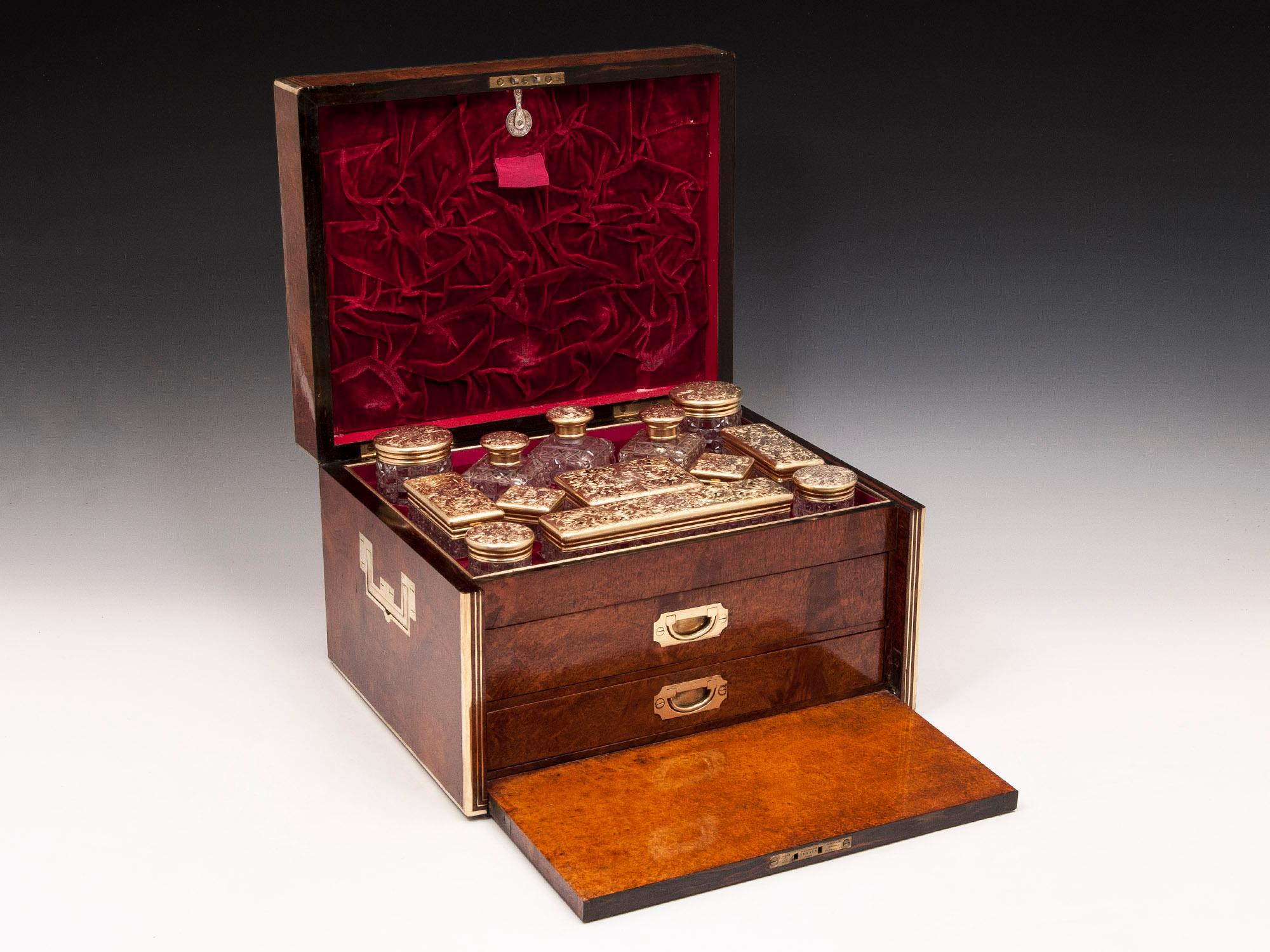Victorian Amboyna Silver Gilt Dressing Box For Sale 6