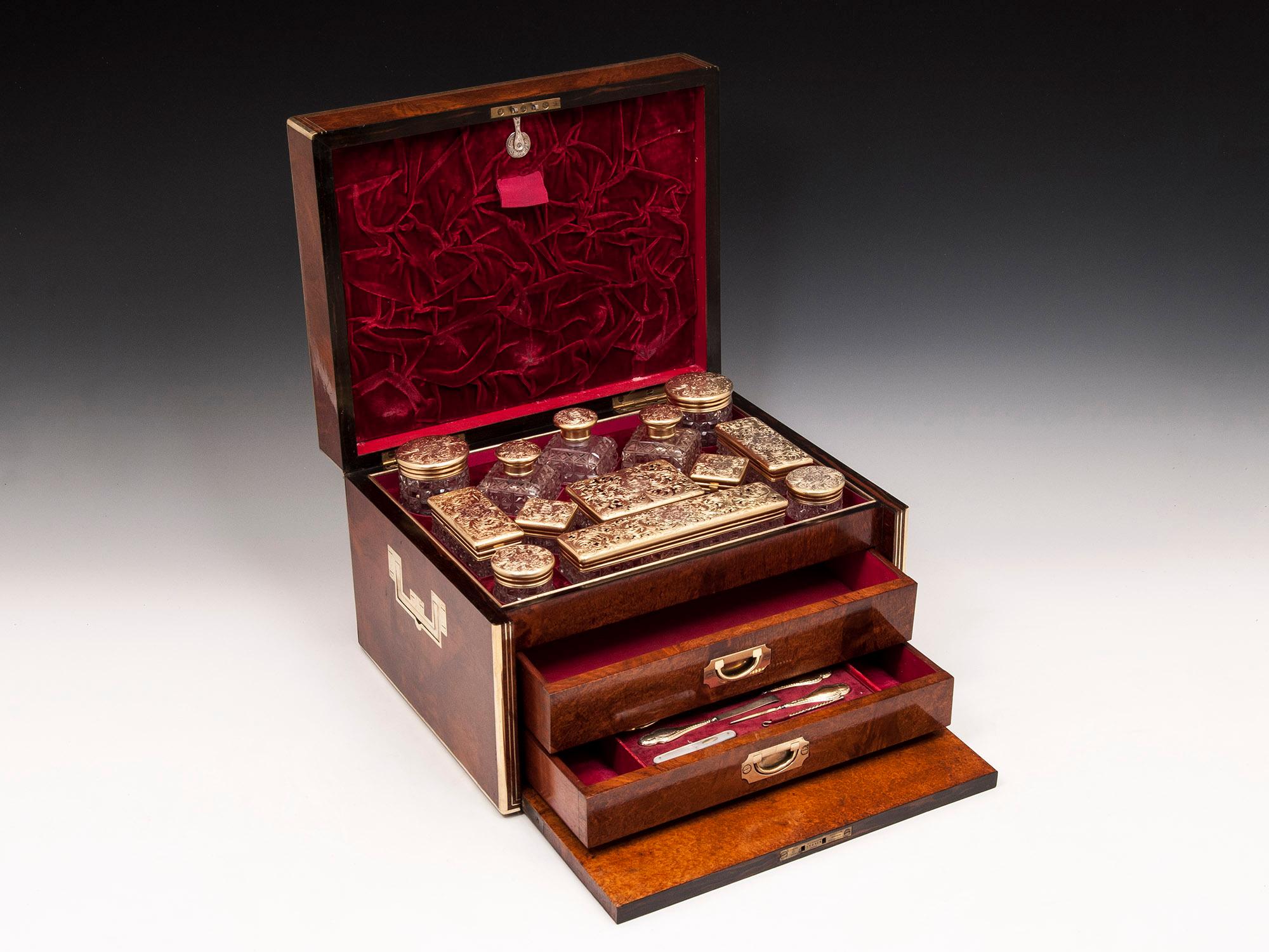 Victorian Amboyna Silver Gilt Dressing Box For Sale 7