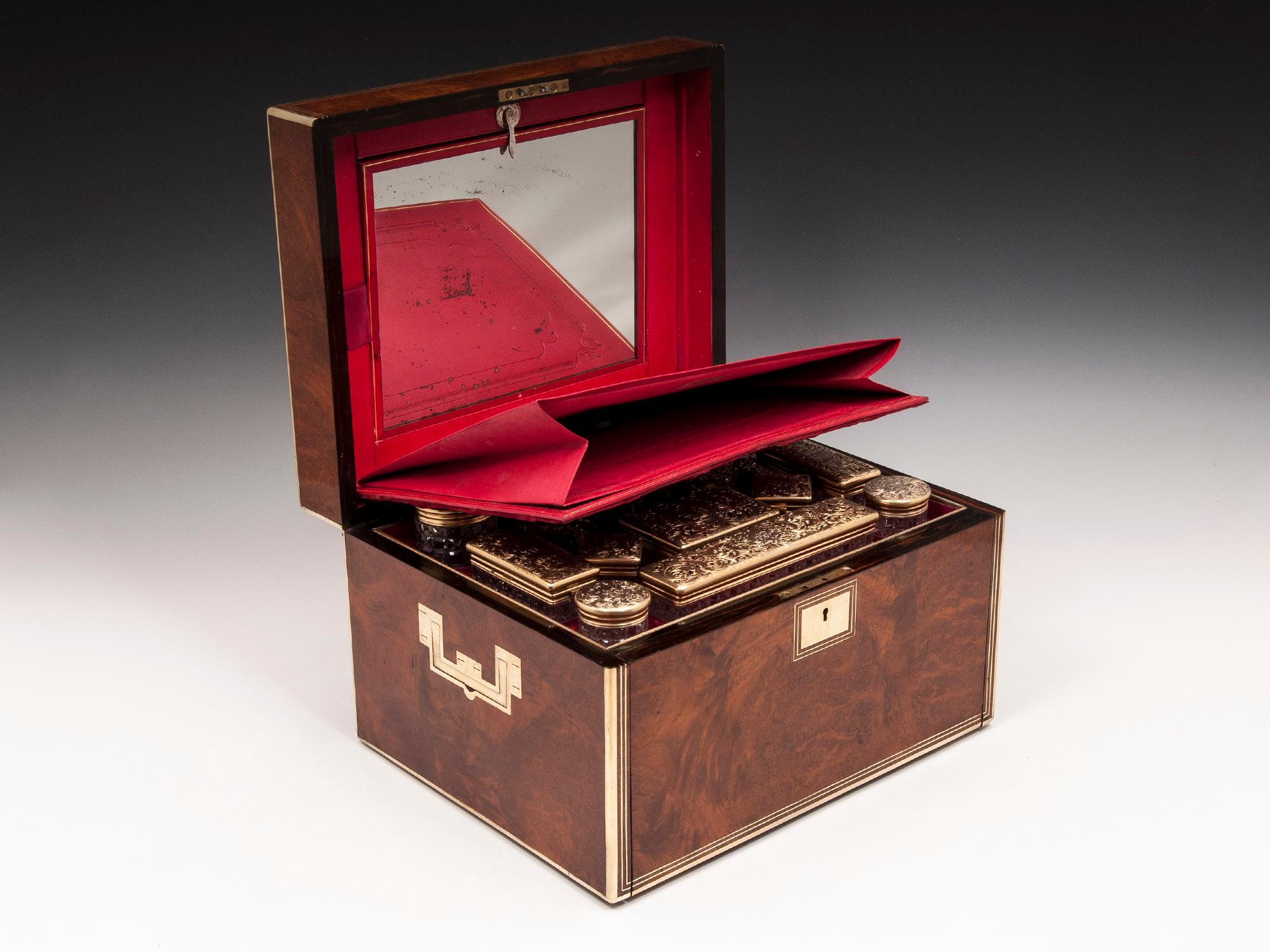 Victorian Amboyna Silver Gilt Dressing Box For Sale 4