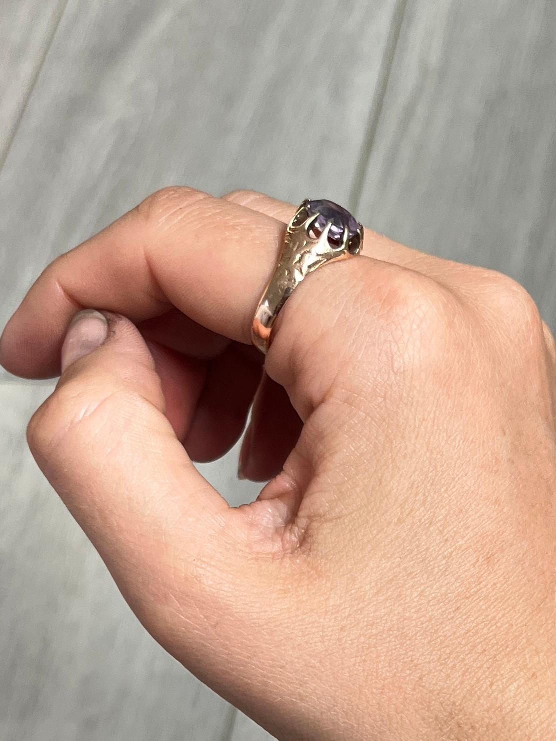 The amethyst in this ring is a gorgeous lilac colour and the gold is a mix between rose and yellow gold so has a lovely soft colour. 

Ring Size: R 1/2 or 8 3/4 
Stone Dimensions: 9.5x7mm 

Weight: 3.6g
