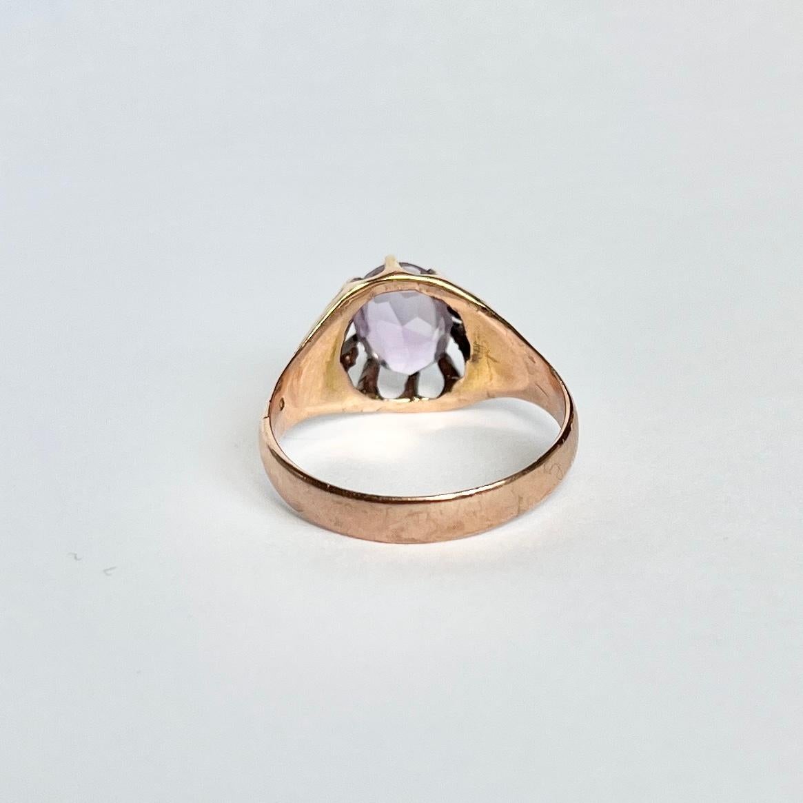 Victorian Amethyst and 9 Carat Gold Cocktail Ring In Good Condition For Sale In Chipping Campden, GB