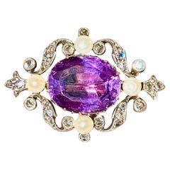 VICTORIAN AMETHYST BROOCH With Diamonds
Pearls Antique VICTORIAN AMETHYST BROOCH With Diamonds
Pearls
