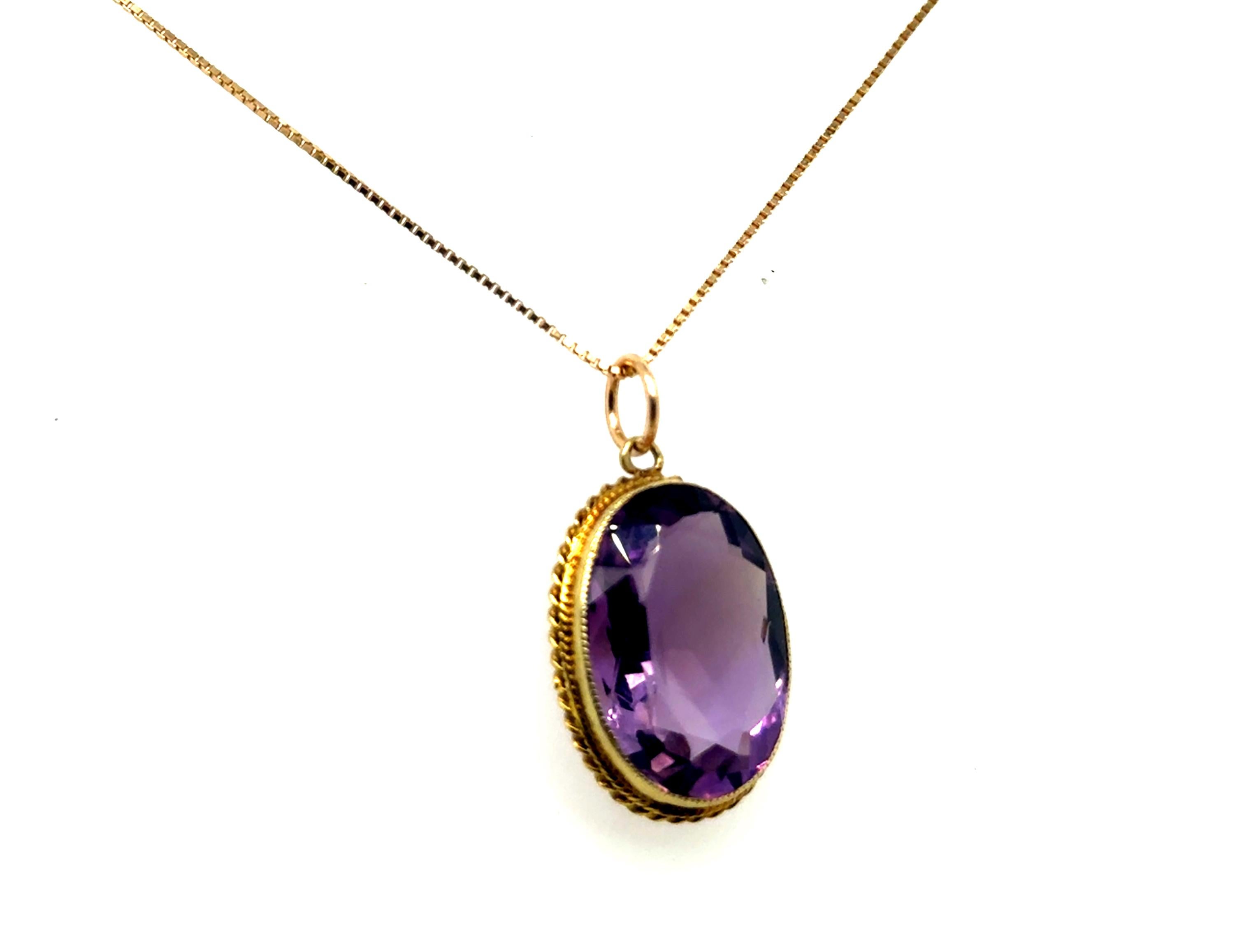 Victorian Amethyst Pendant 20ct Oval Cut 14K Yellow Gold Antique Original In Excellent Condition In Dearborn, MI